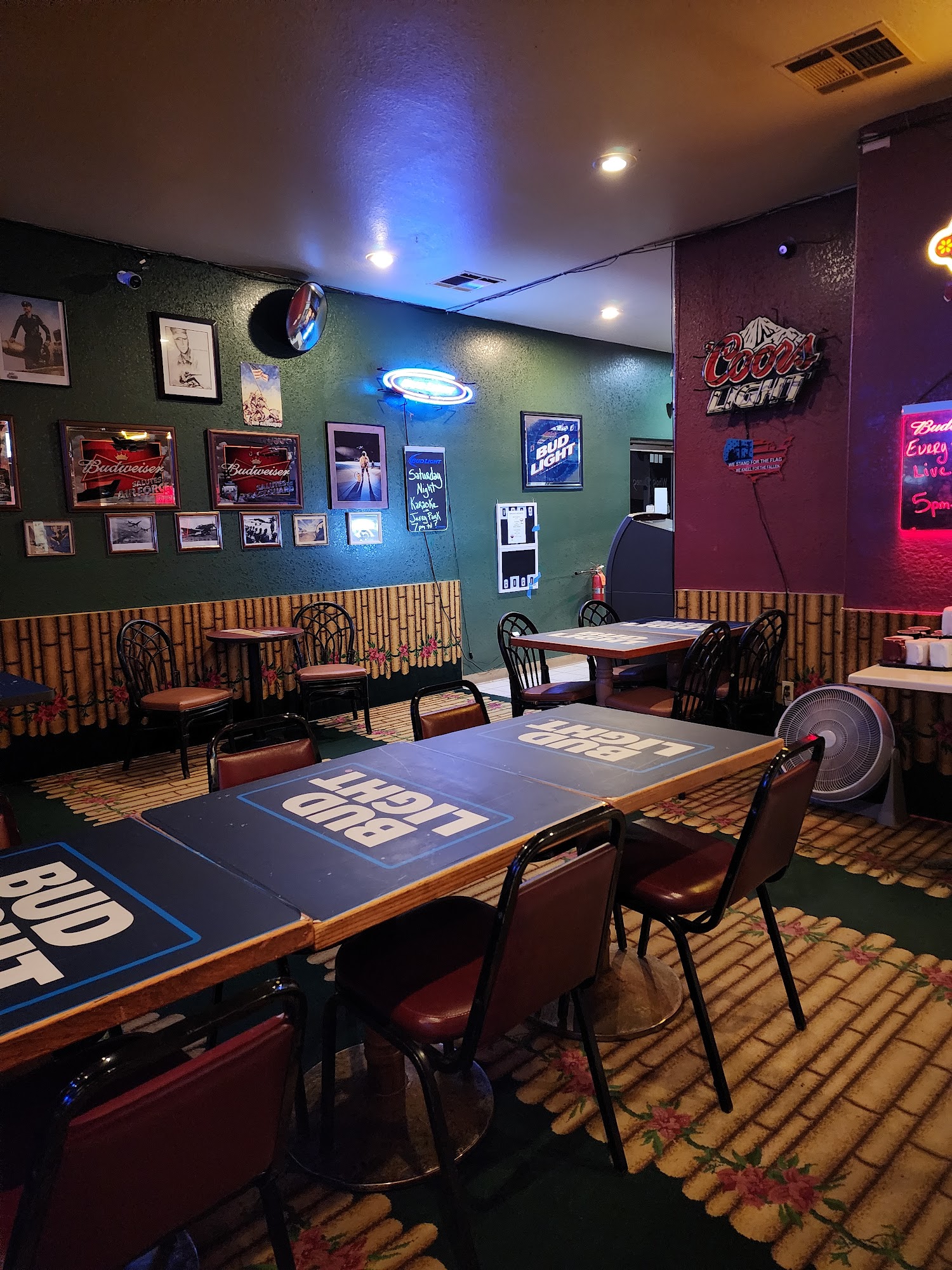 Who's Dunes Lounge Menu