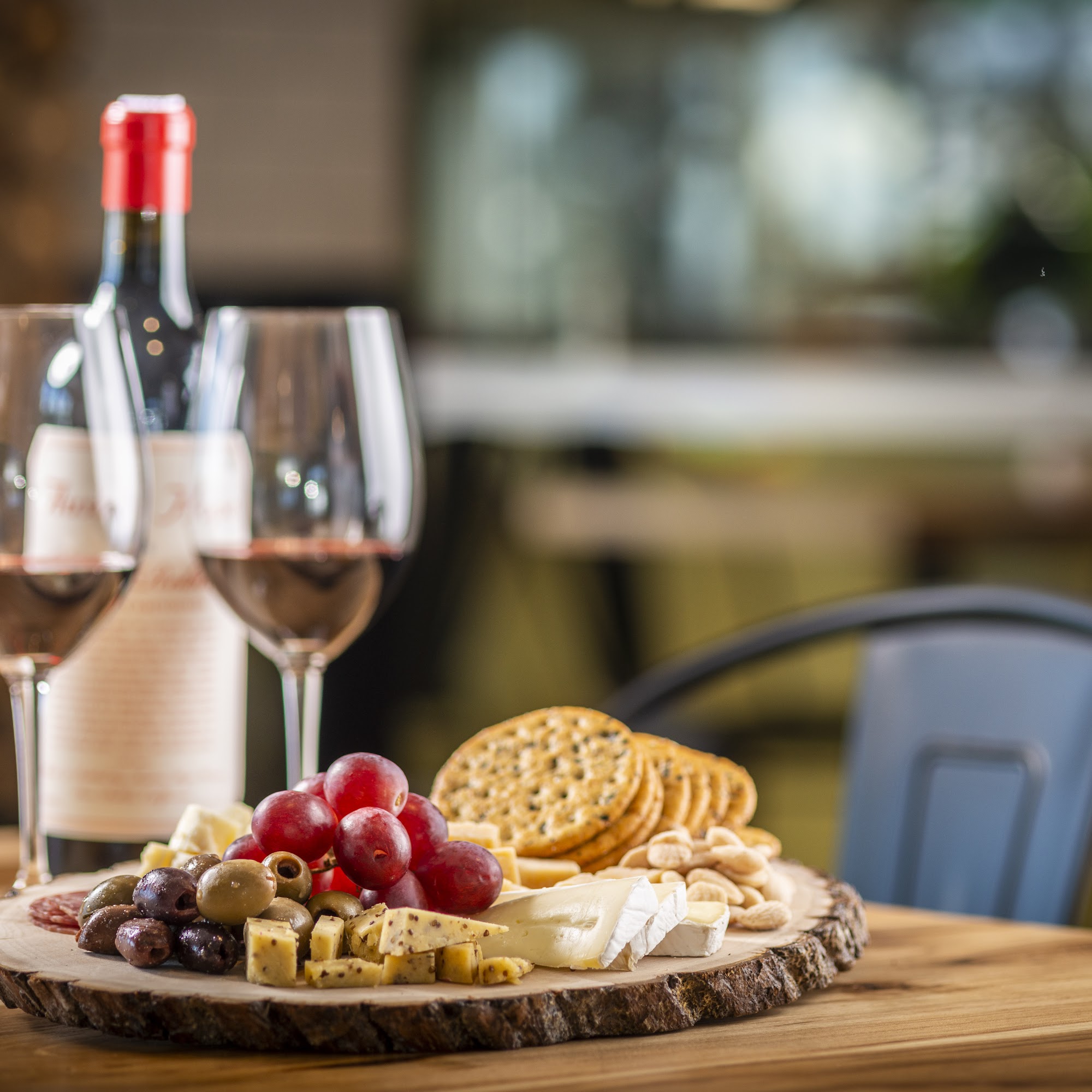 The Lodge • Bar & Patio Reno