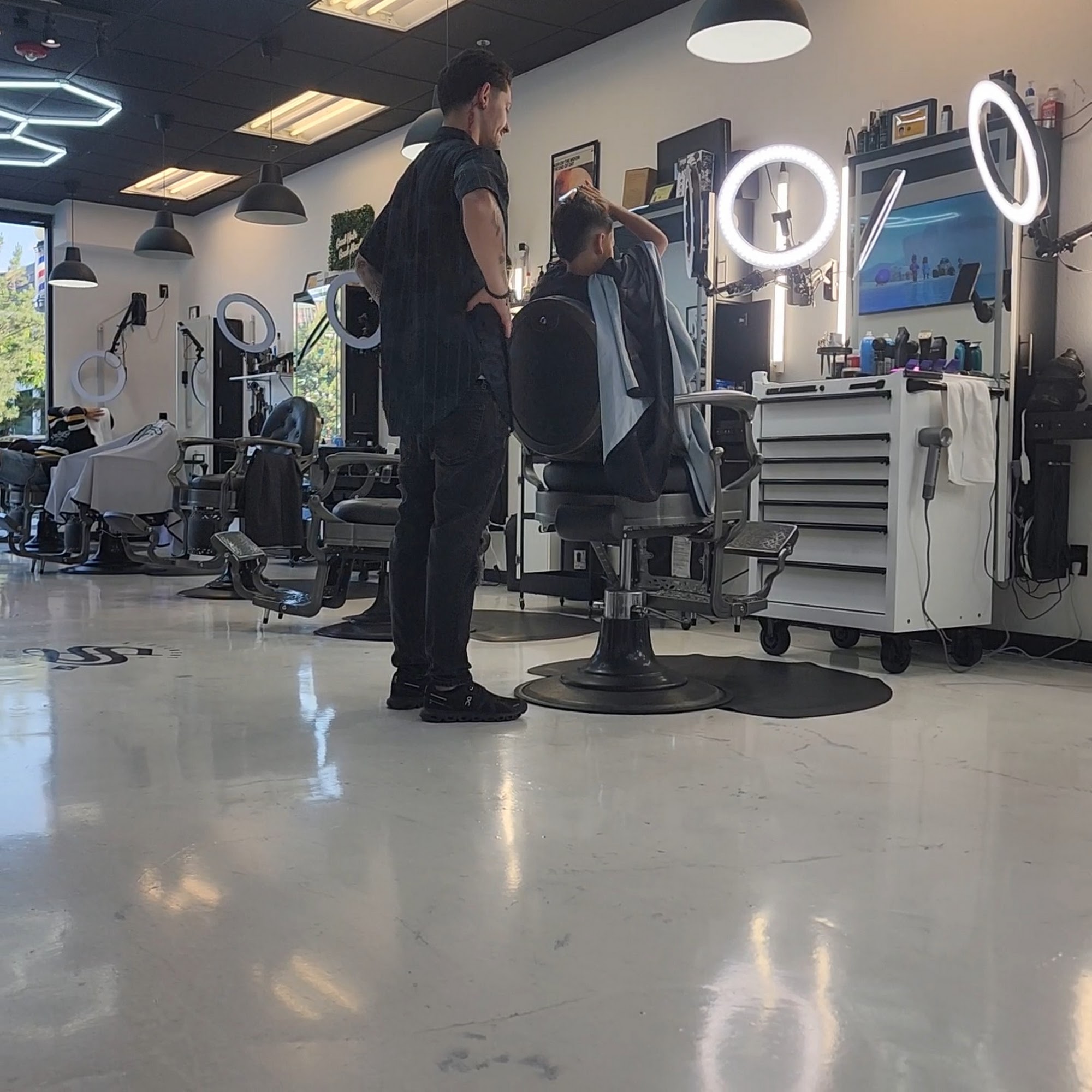 Statement Barbershop Midtown