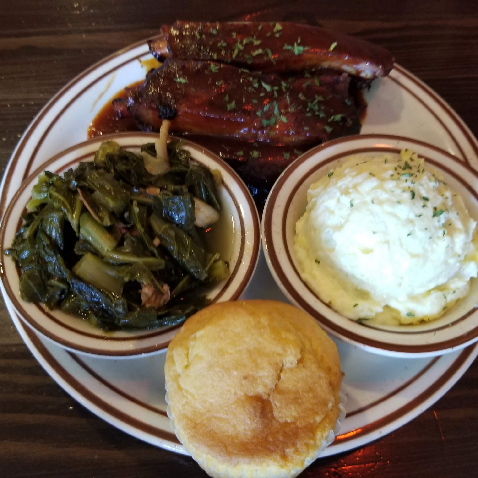 M&M's Southern Café Sparks