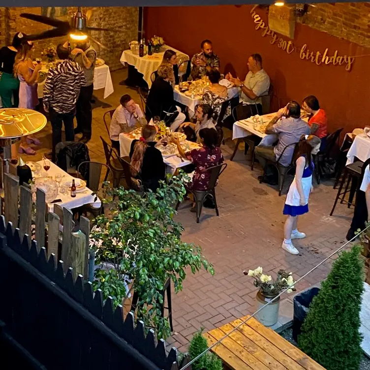 Photo credit: opentable