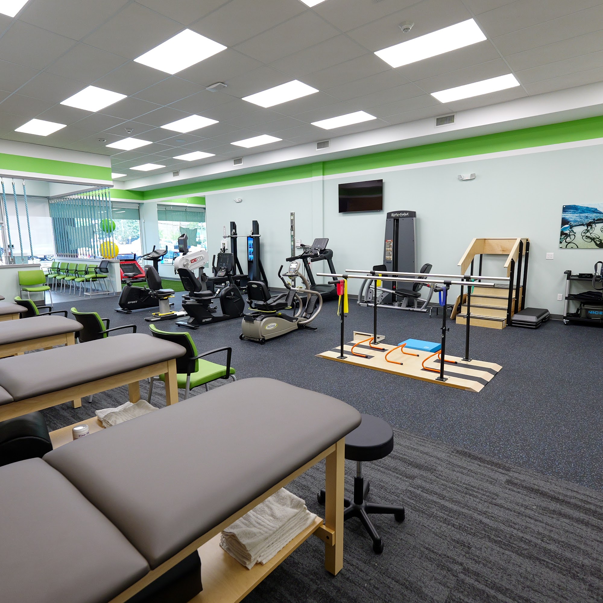 Metro Physical & Aquatic Therapy 1026 Willis Ave, Albertson New York 11507