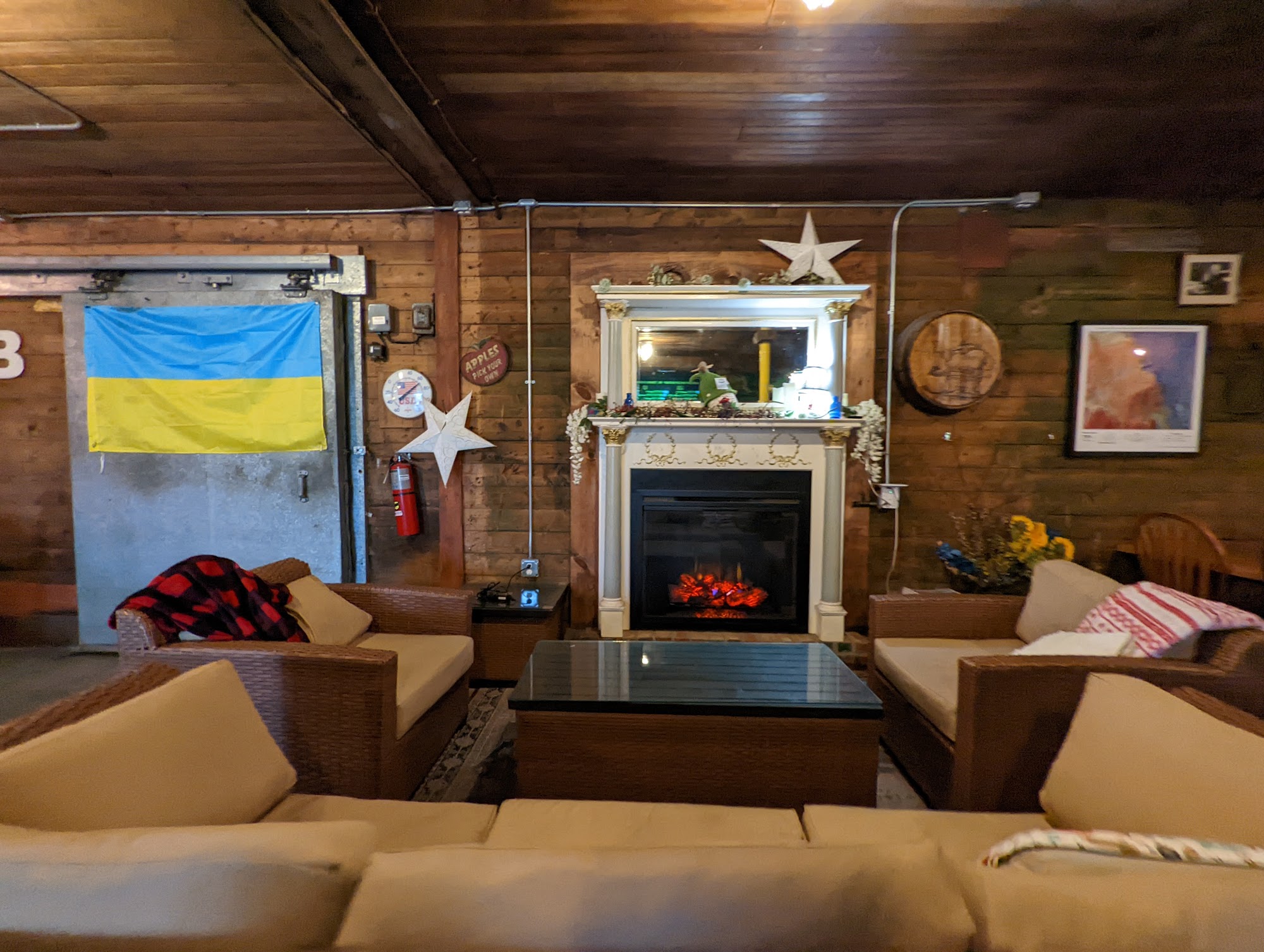 Indian Ladder Farms Cidery and Brewery Altamont