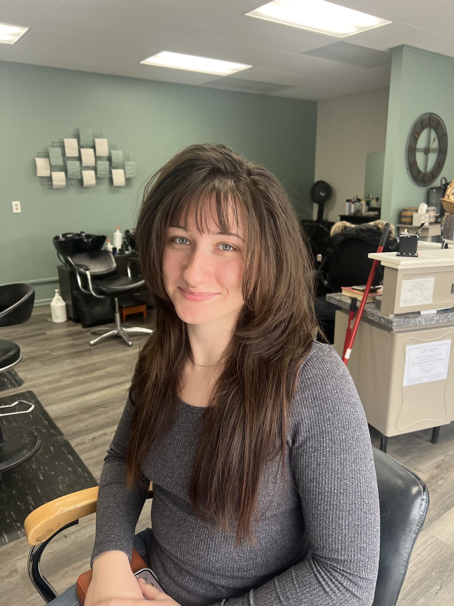 Veronica's Family Hair Salon