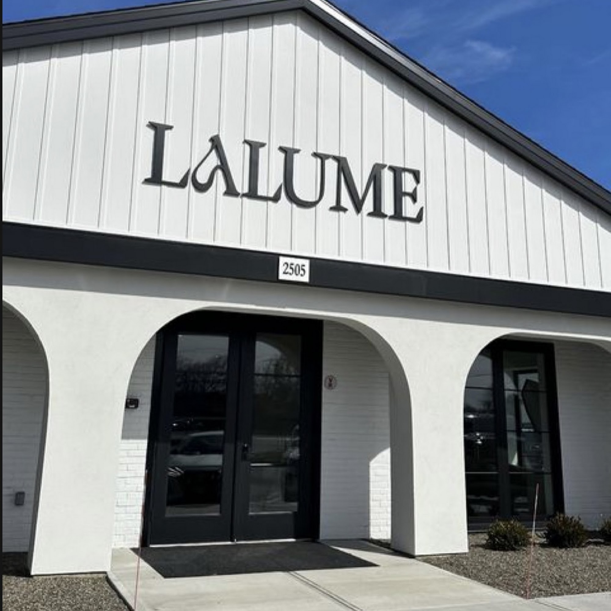 LaLume 2505 US-9, Ballston Spa New York 12020