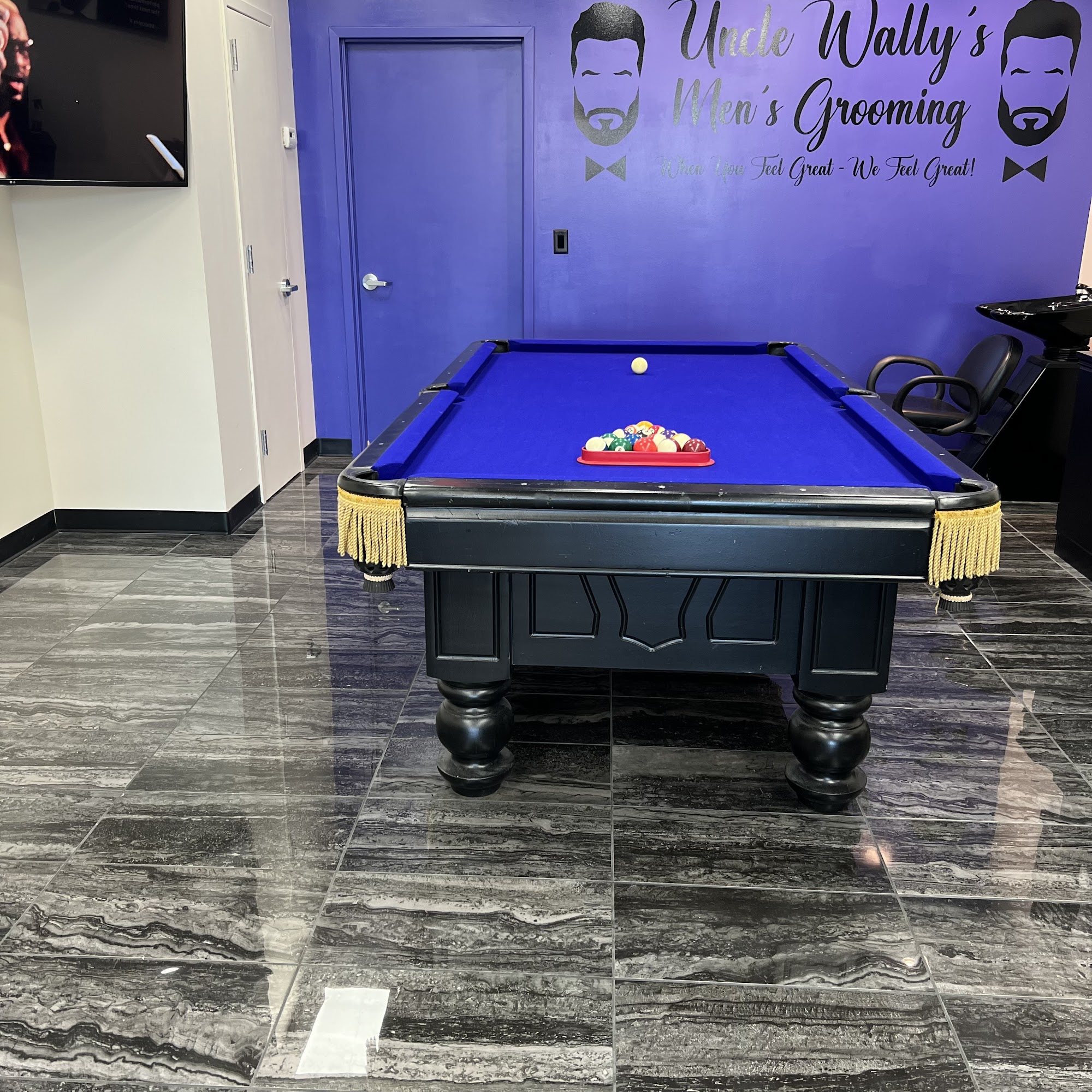 Uncle Wallys Barbershop
