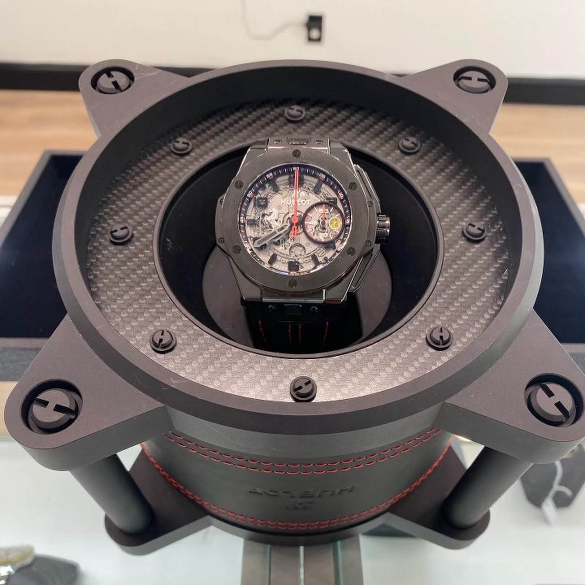 MAXIMILLIONWATCHES