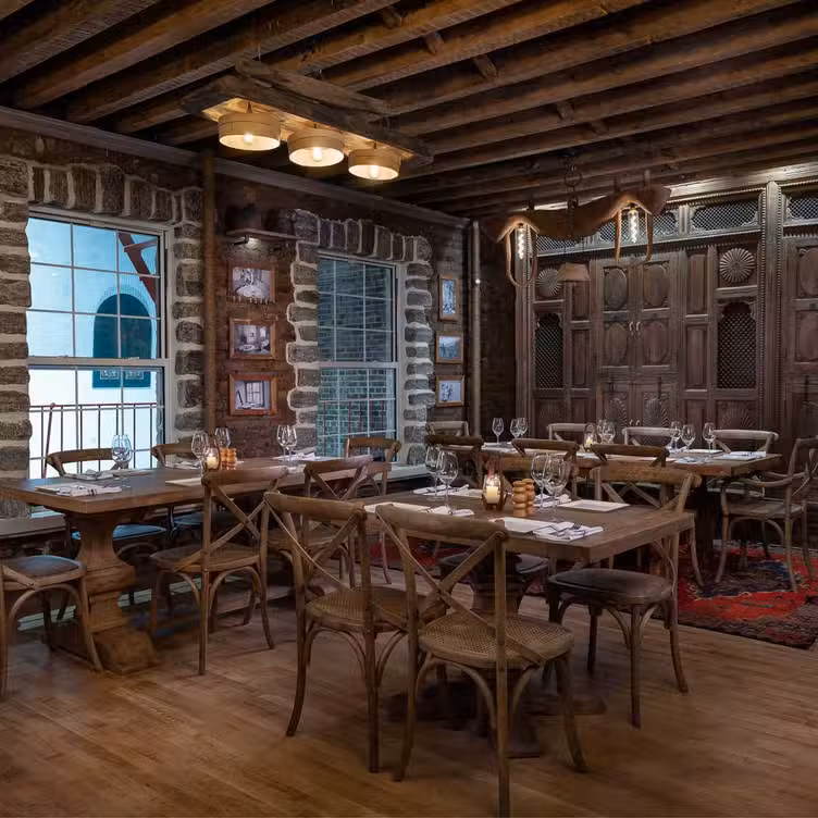 Photo credit: opentable