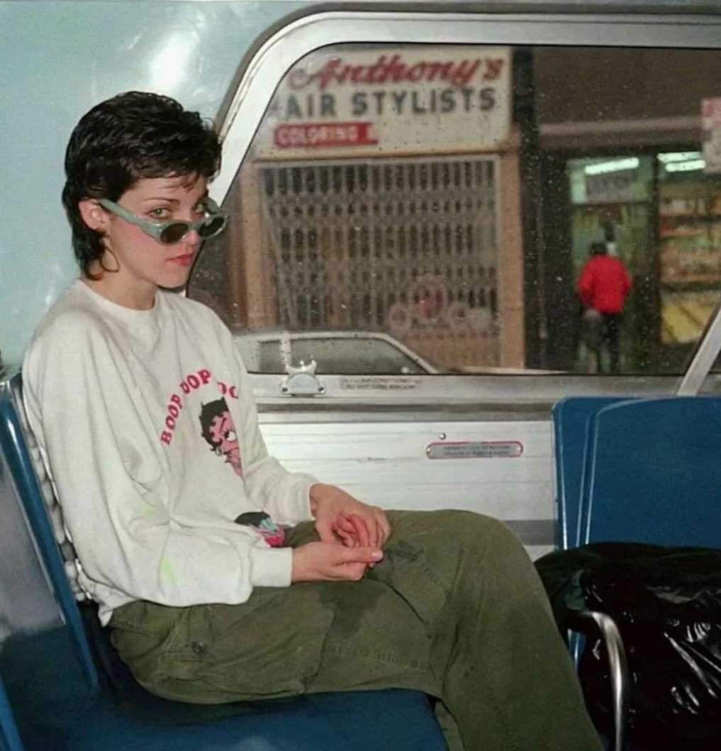 Anthony Hair Styling