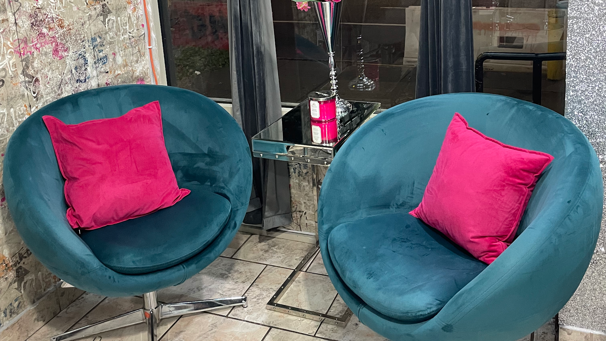 Mane Attraction Studio By Quana