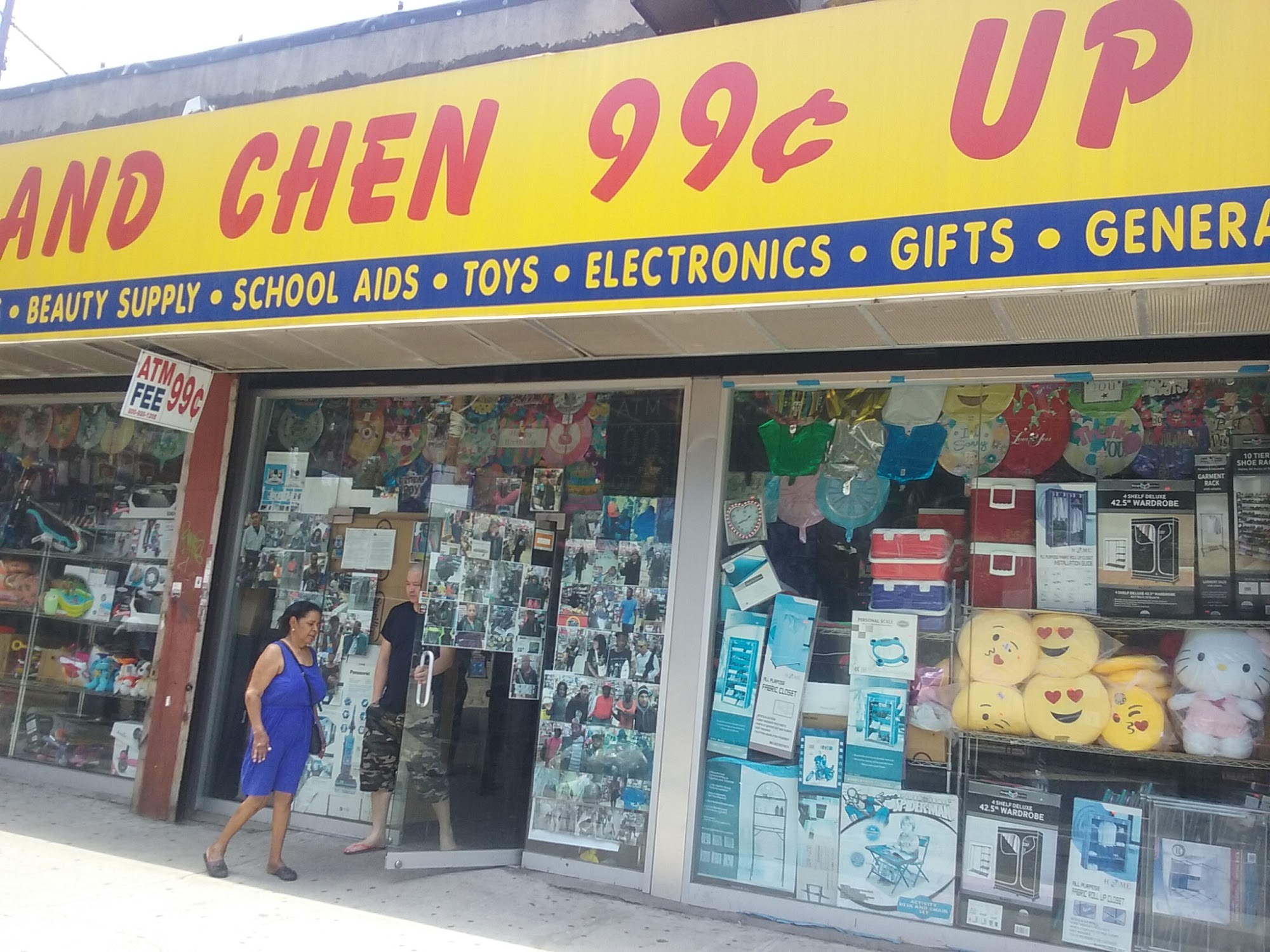 Lin Chen 99¢ Up Depot