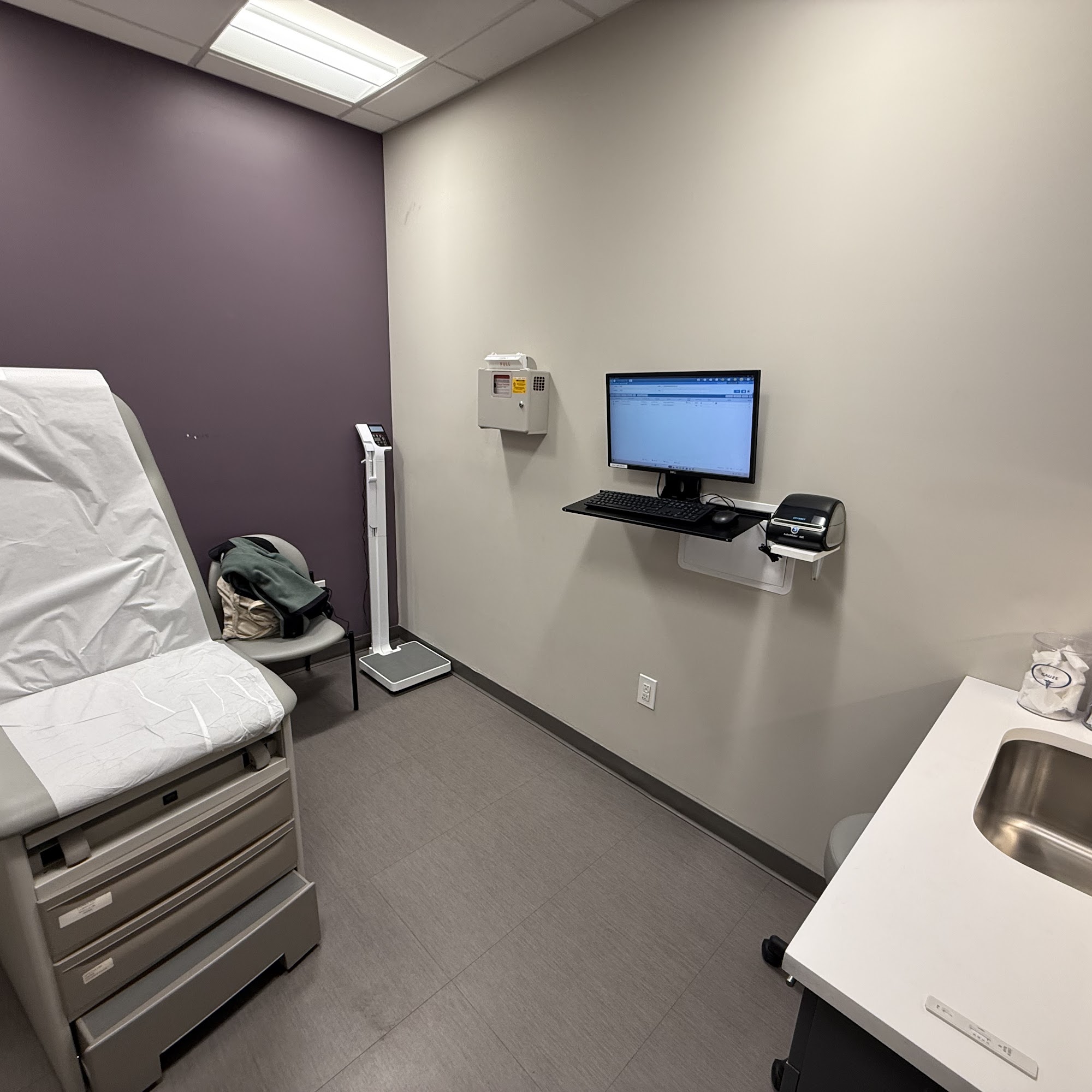 Centers Urgent Care of Hunts Point