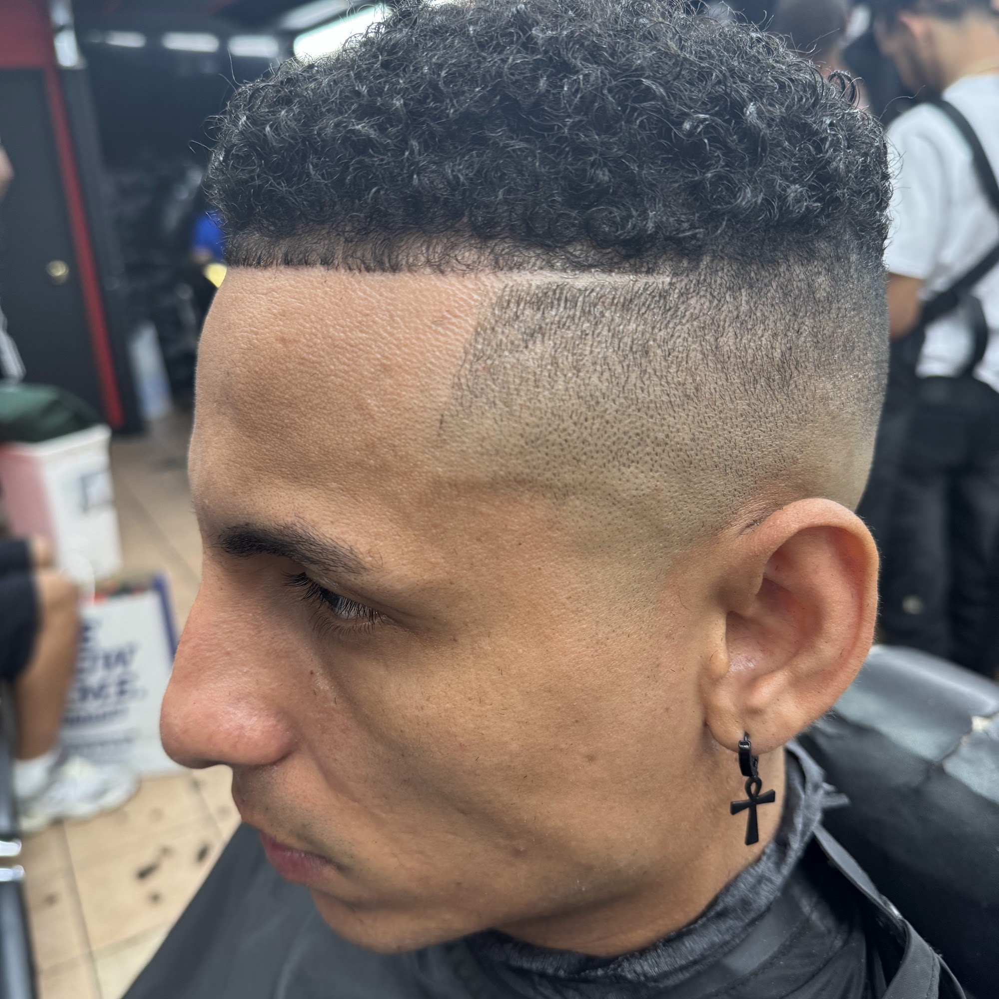 Odalis barber 165 W 231st St, Bronx New York 10463