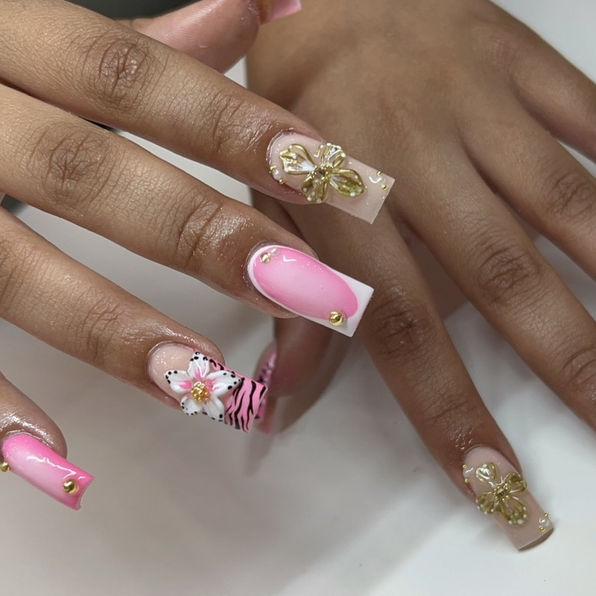 The Posh Nail Co 3025 Middletown Rd, Bronx New York 10461