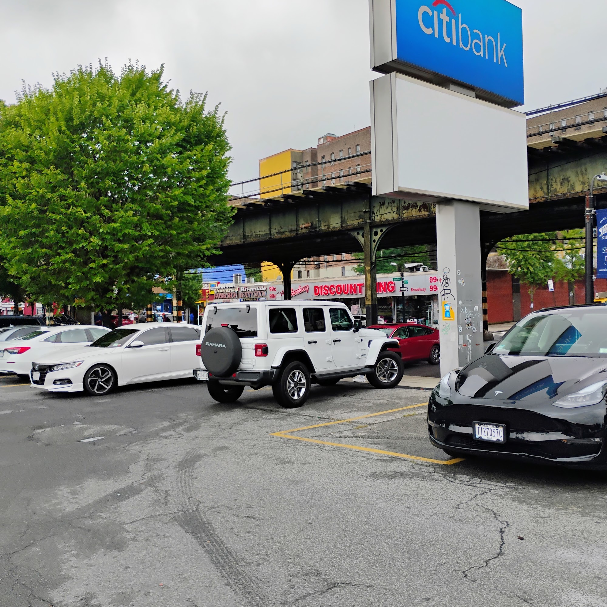 99¢ Discount King Bronx