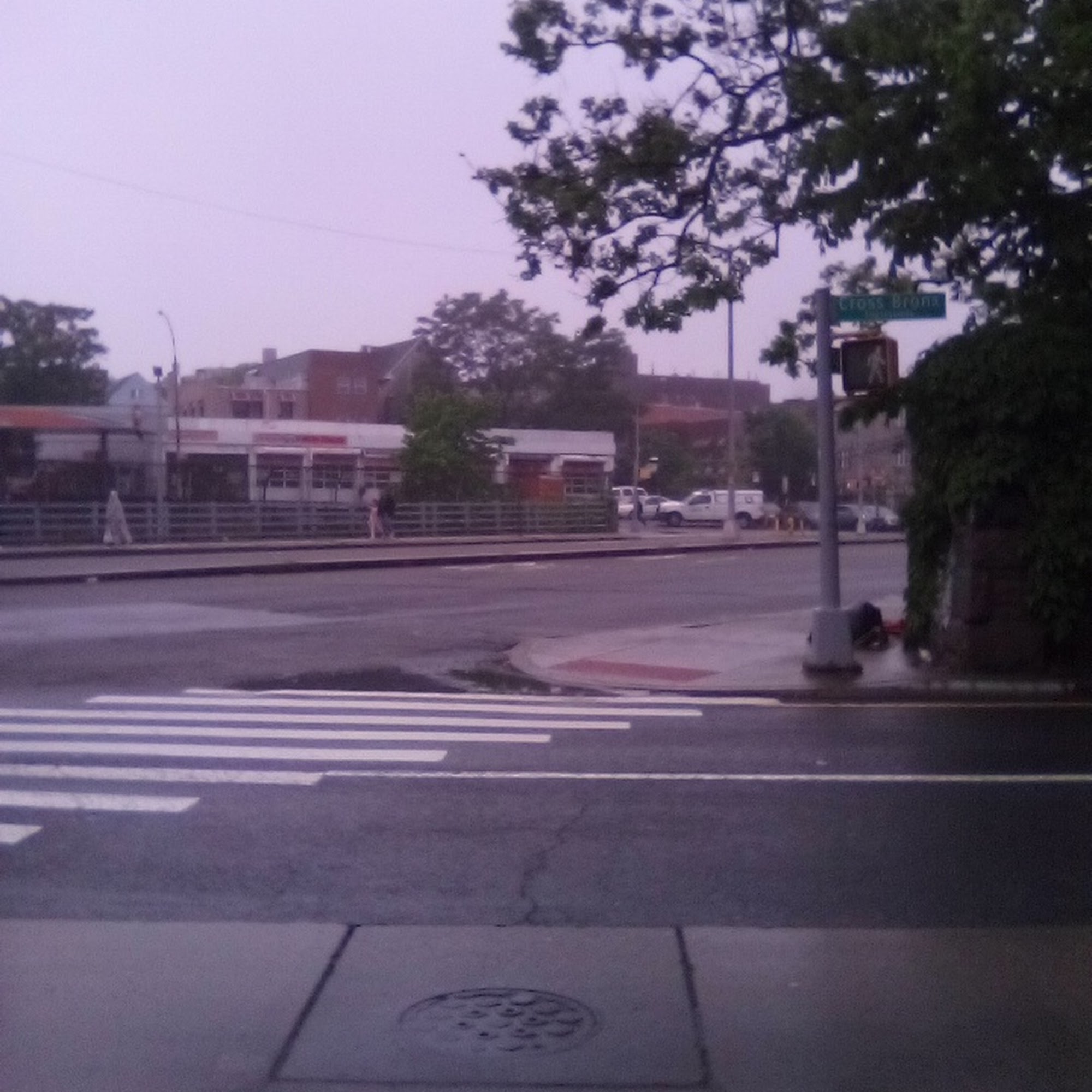 Cross Bronx Plaza