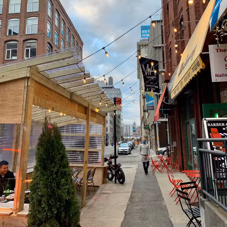 Photo credit: opentable