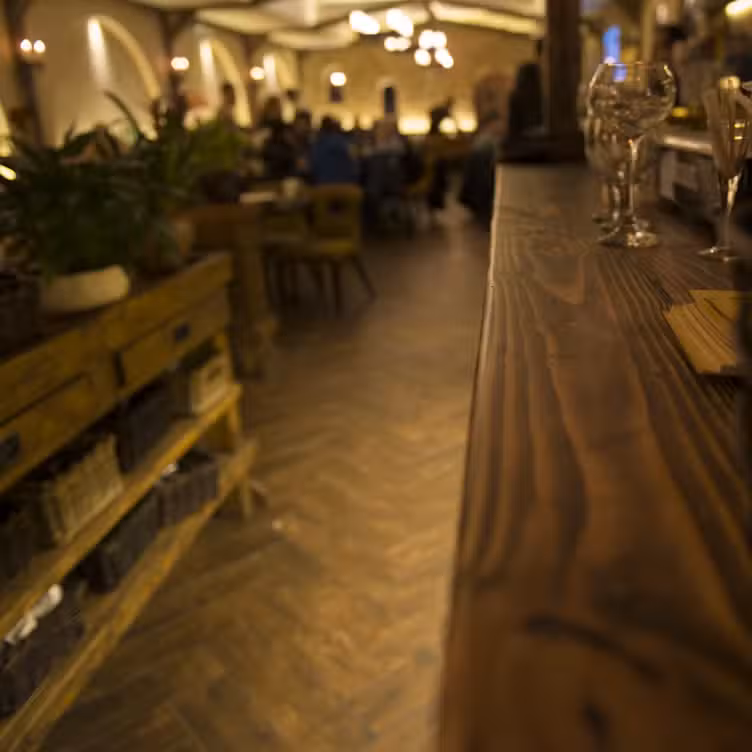 Photo credit: opentable