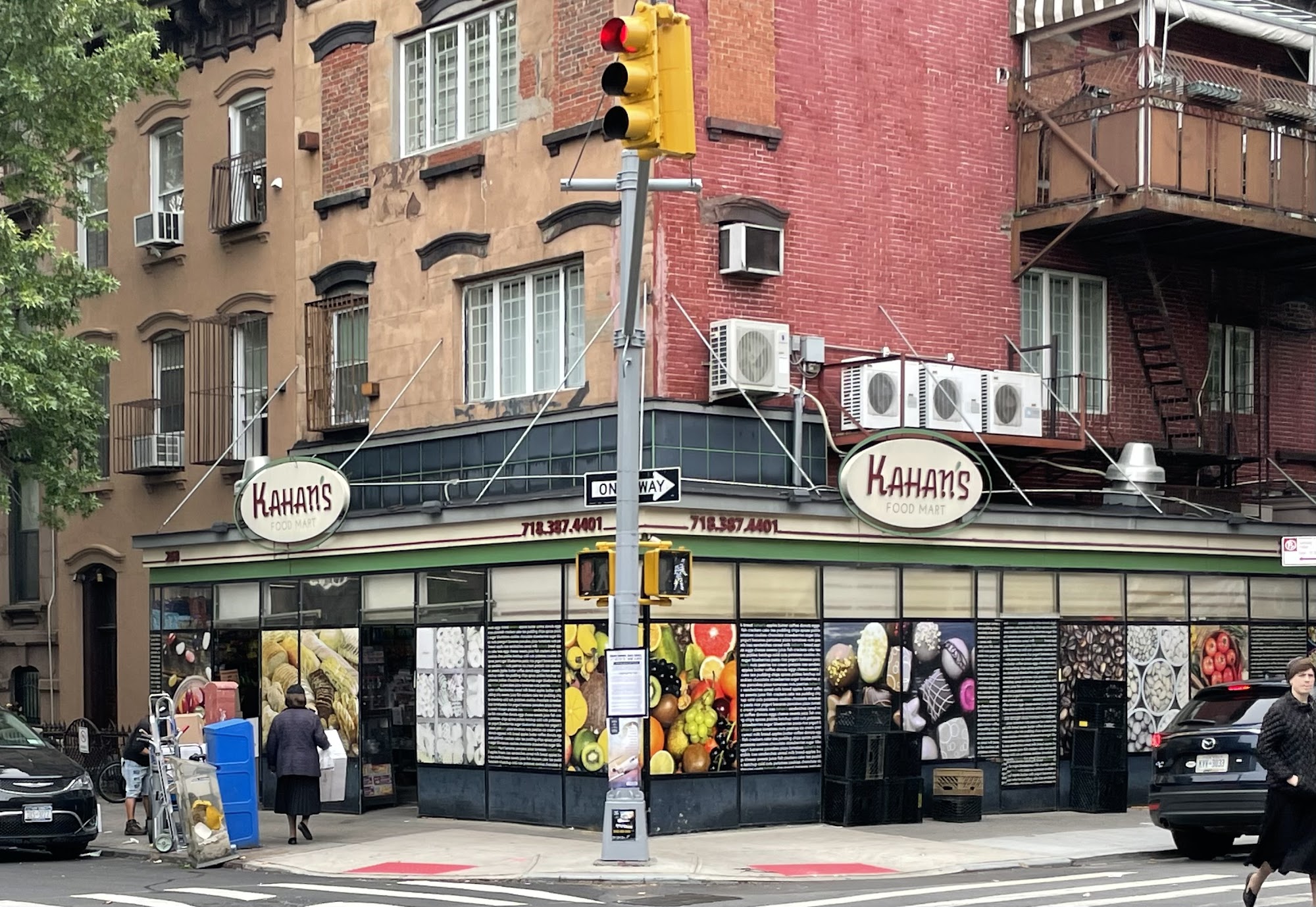 Kahan's Foodmart Brooklyn