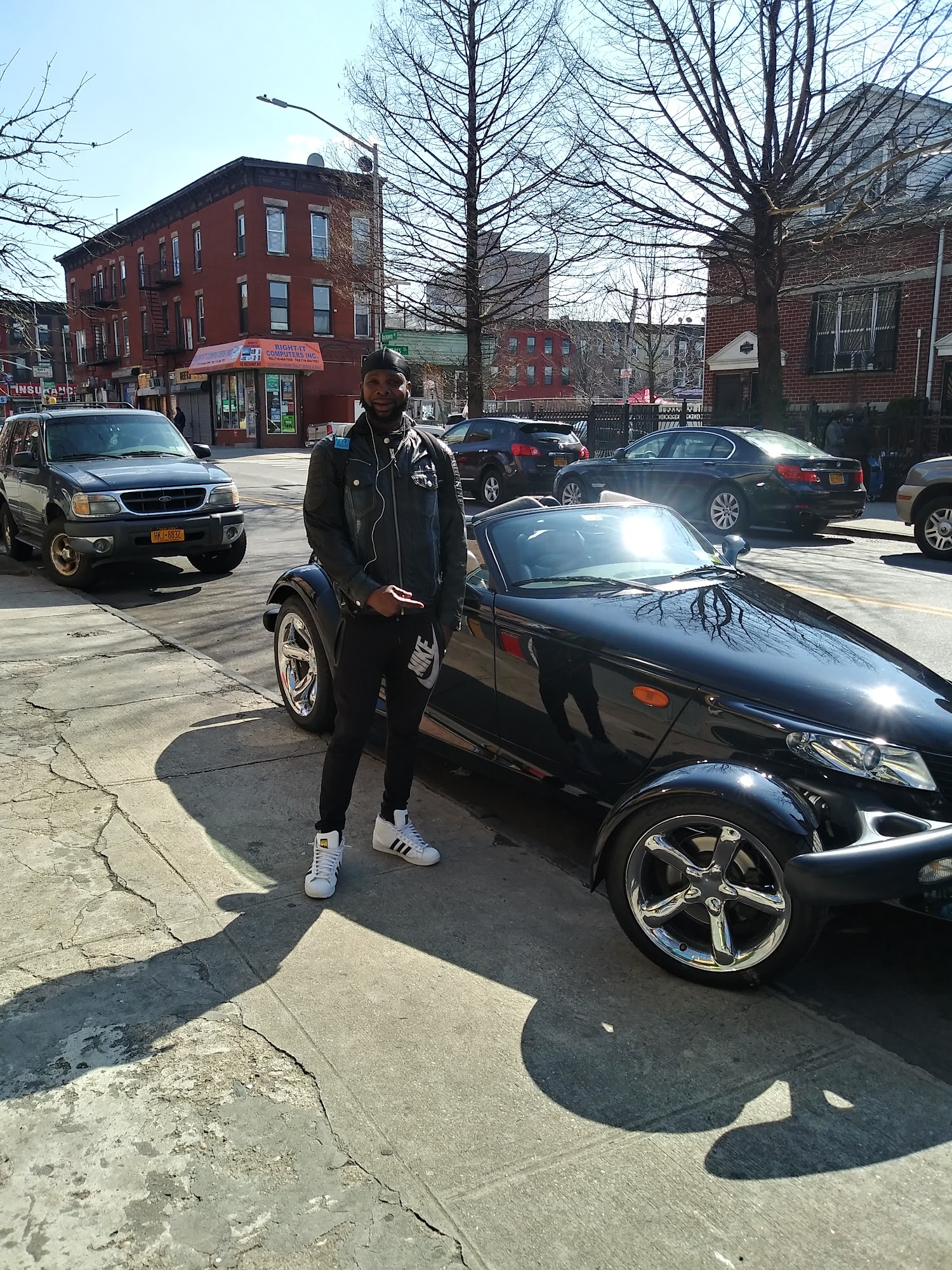 Tim's Barber Shop 107 Rockaway Ave, Brooklyn New York 11233