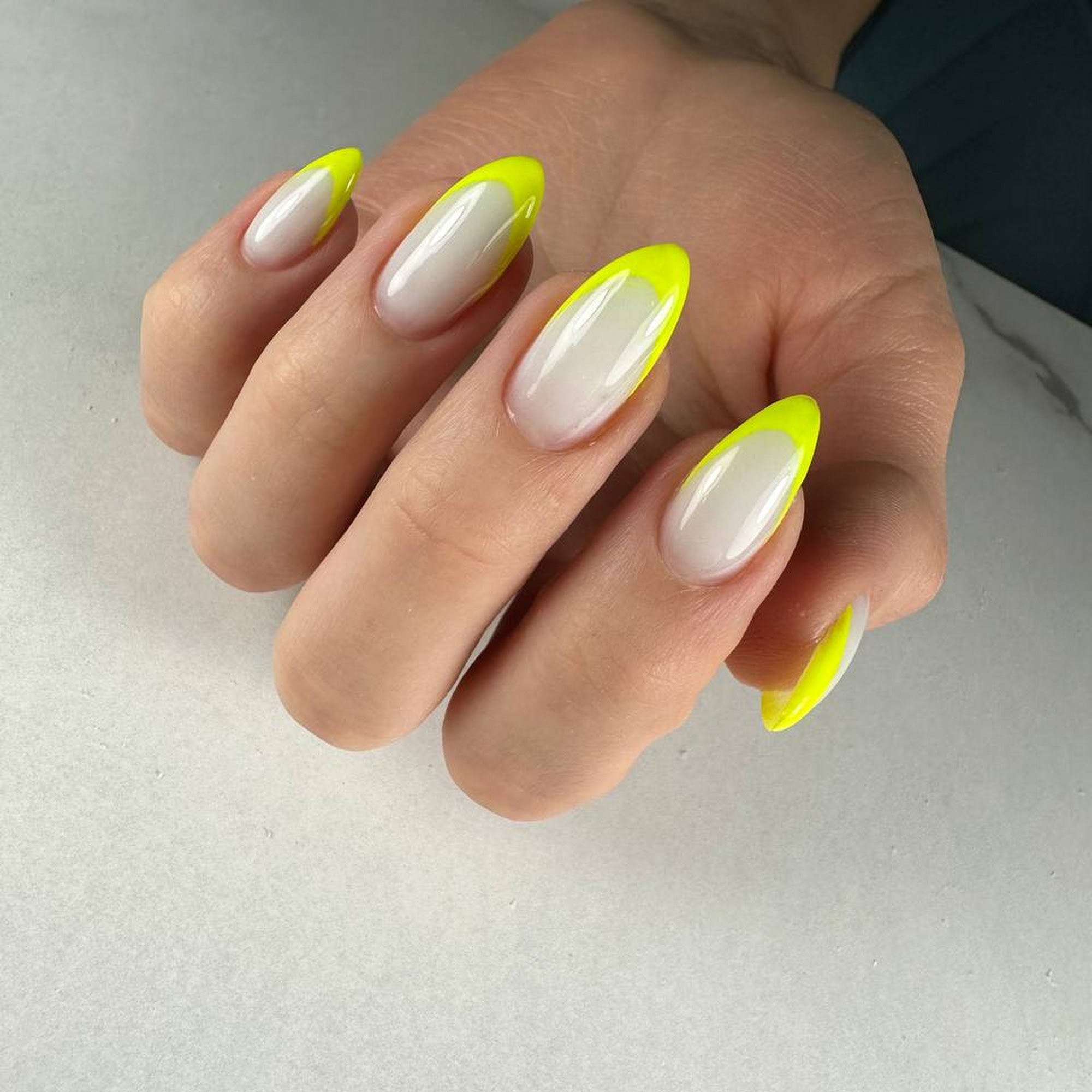 Aura Nails 2546 E 17th St 3rd floor, Brooklyn New York 11235