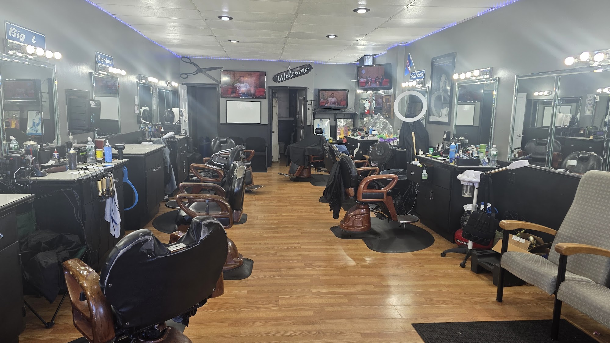 Supreme Clientele Barber & Beauty