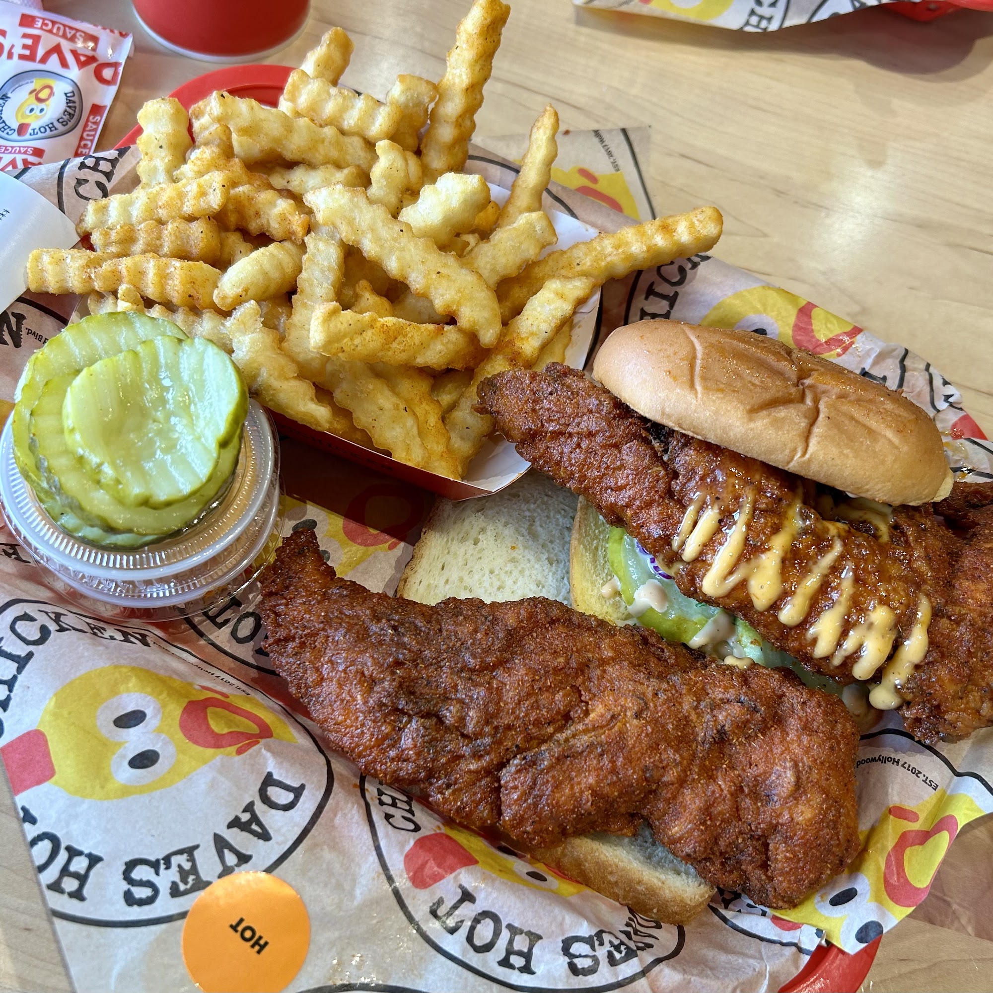 Dave's Hot Chicken Carle Place
