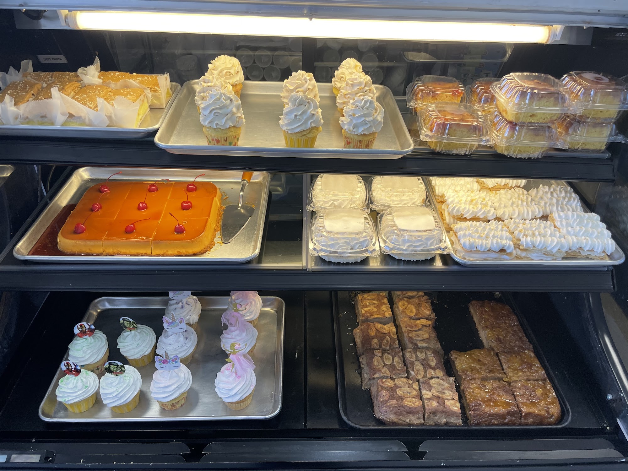 La Excelencia Bakery Menu