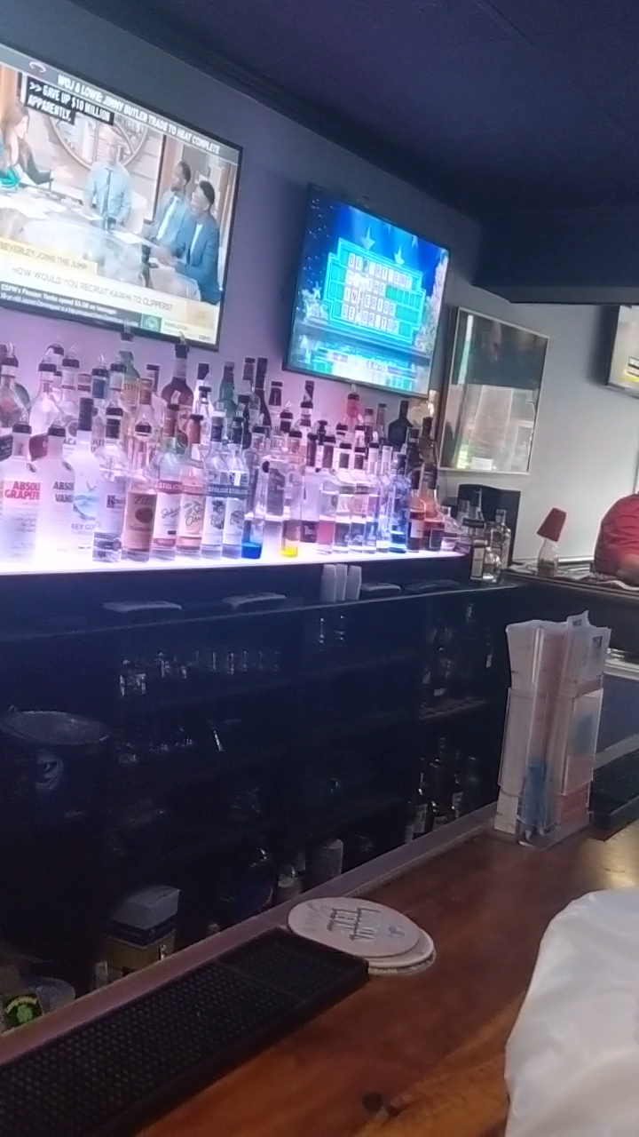 King of Spades - Sports Bar Menu