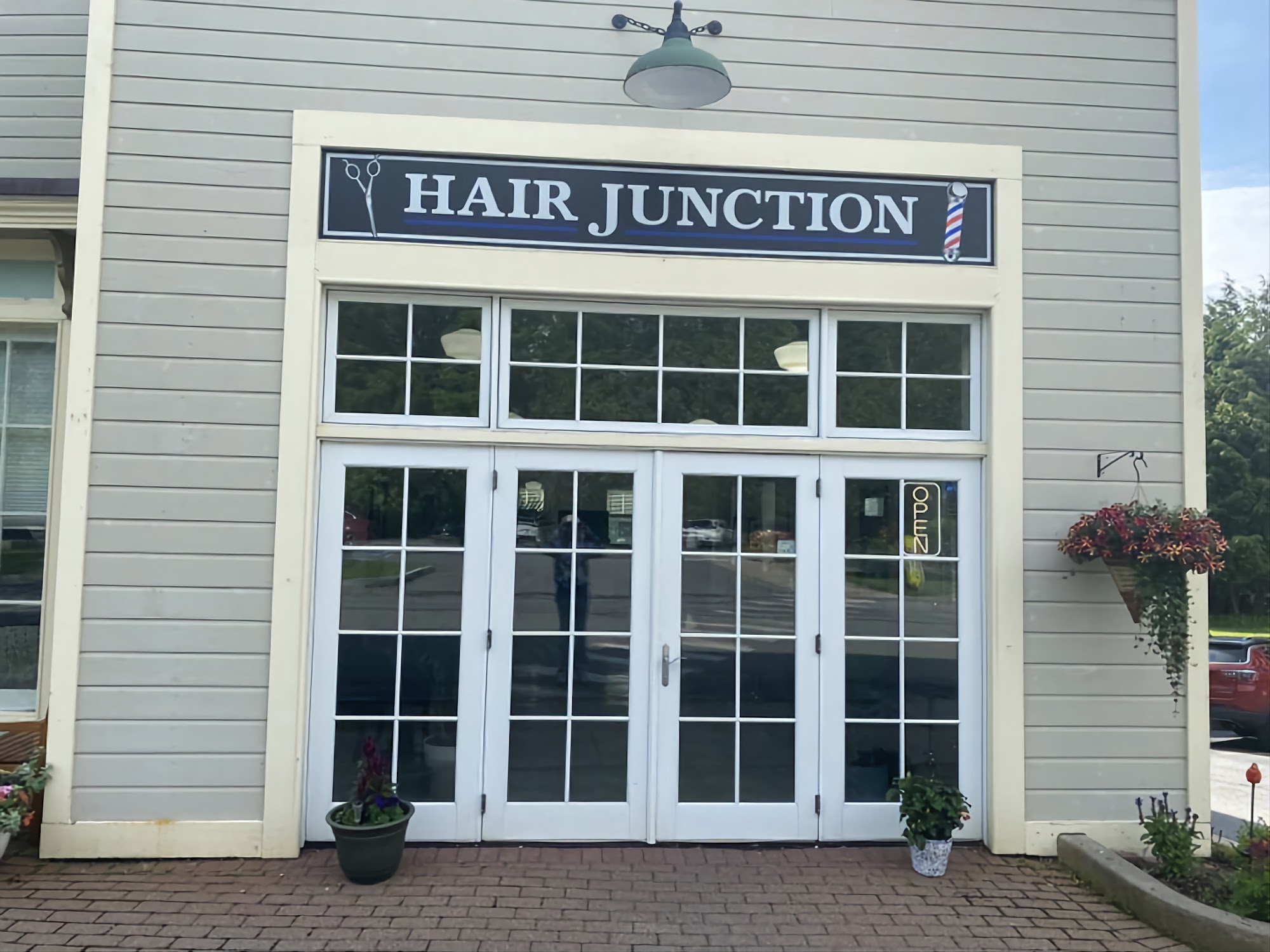 Hair Junction