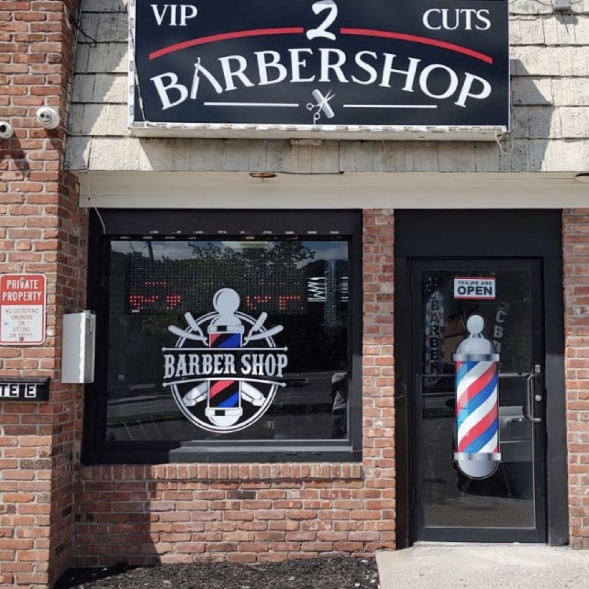 VIP 2 Cuts Barbershop 33 Middle Country Rd, Coram New York 11727