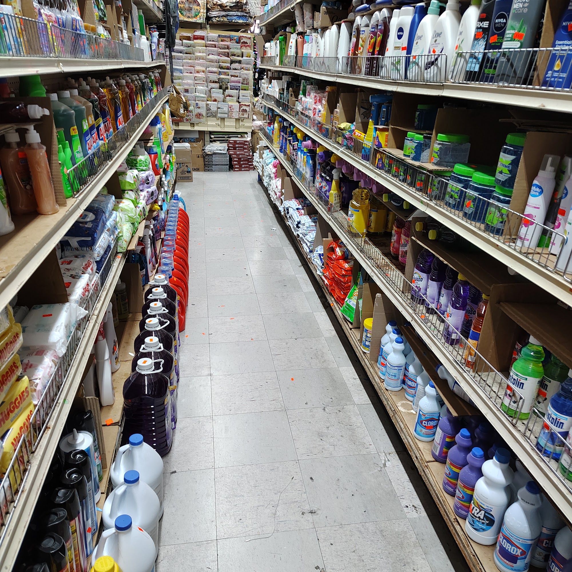 108 Discount & Gift Store Corona