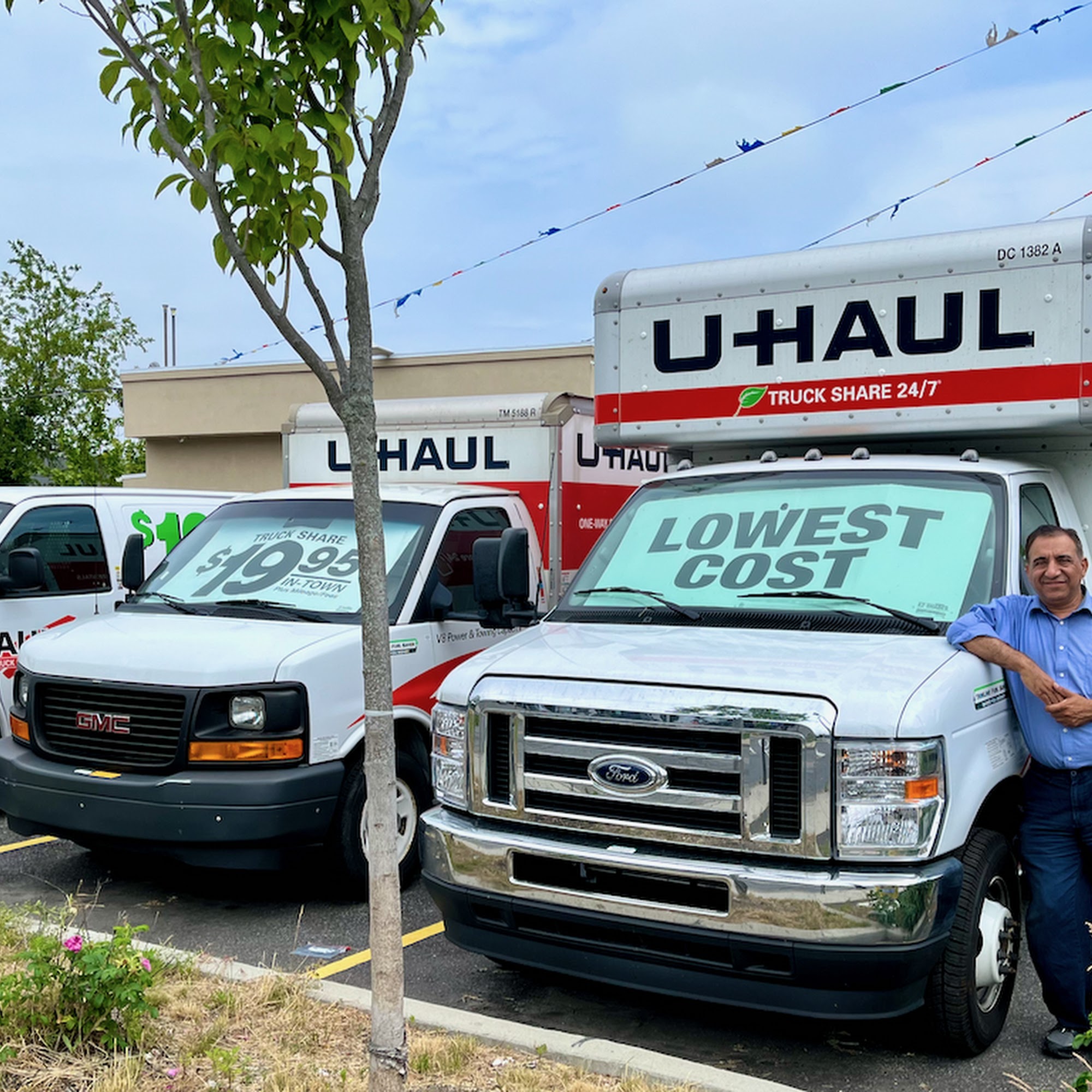 U-Haul Neighborhood Dealer