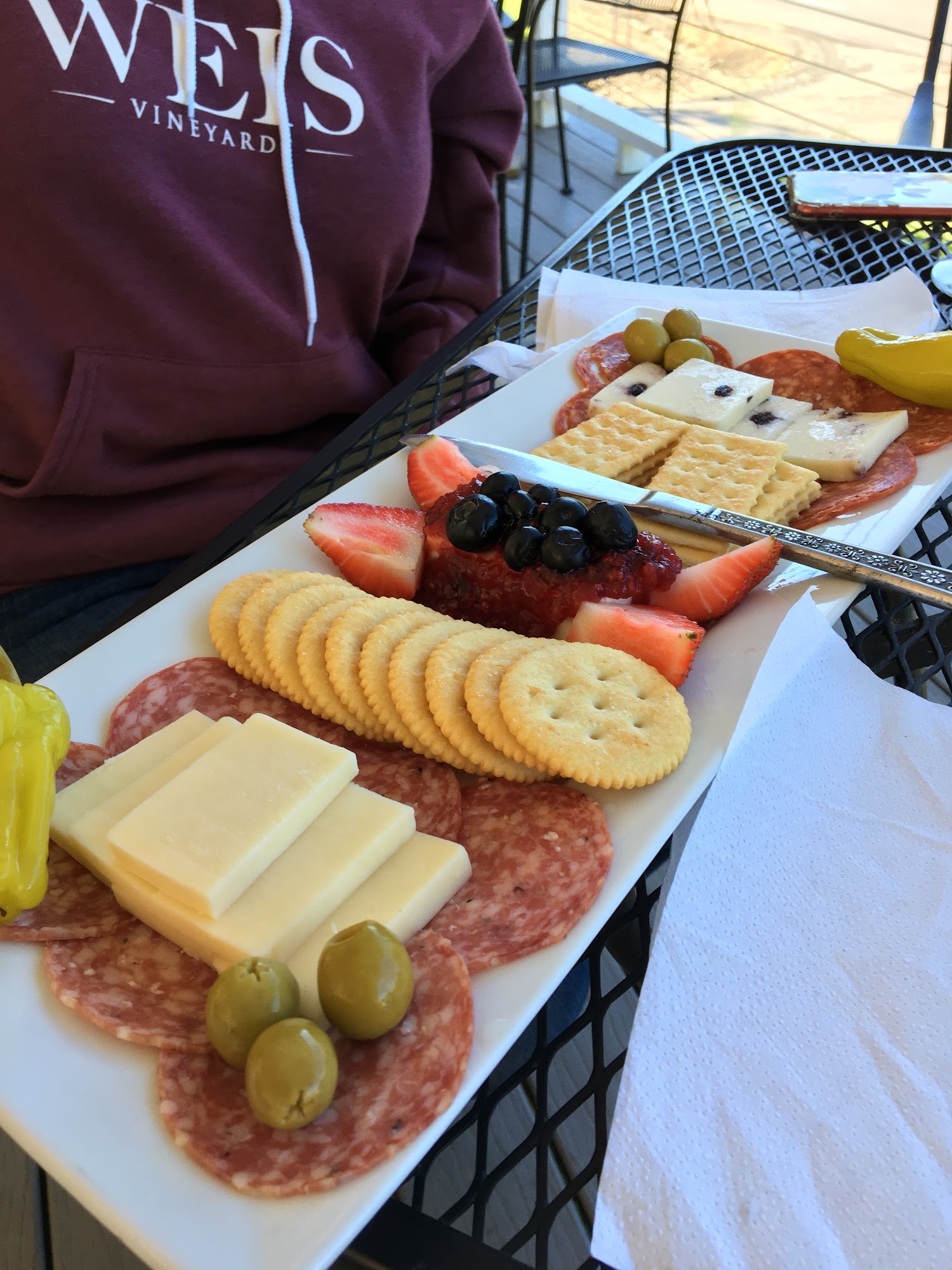 Keg & Barrel on Keuka Lake Dundee