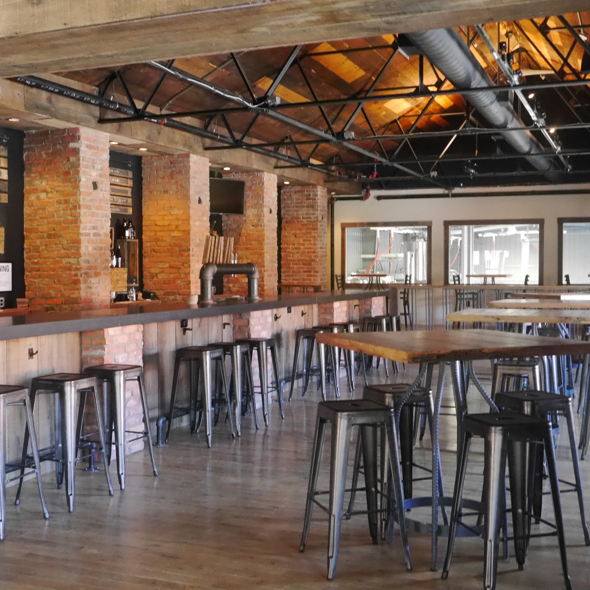 42 North Brewing Company East Aurora