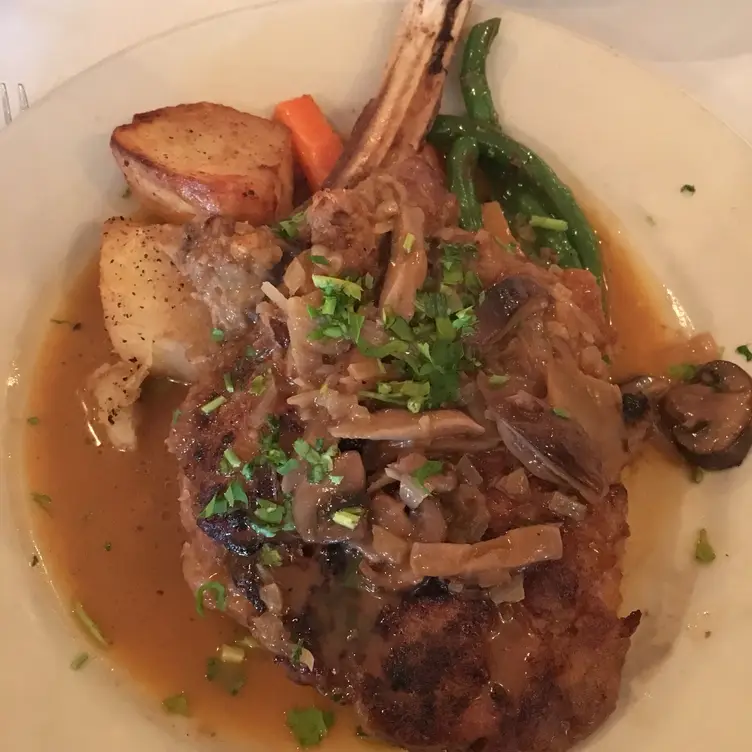 Photo credit: opentable