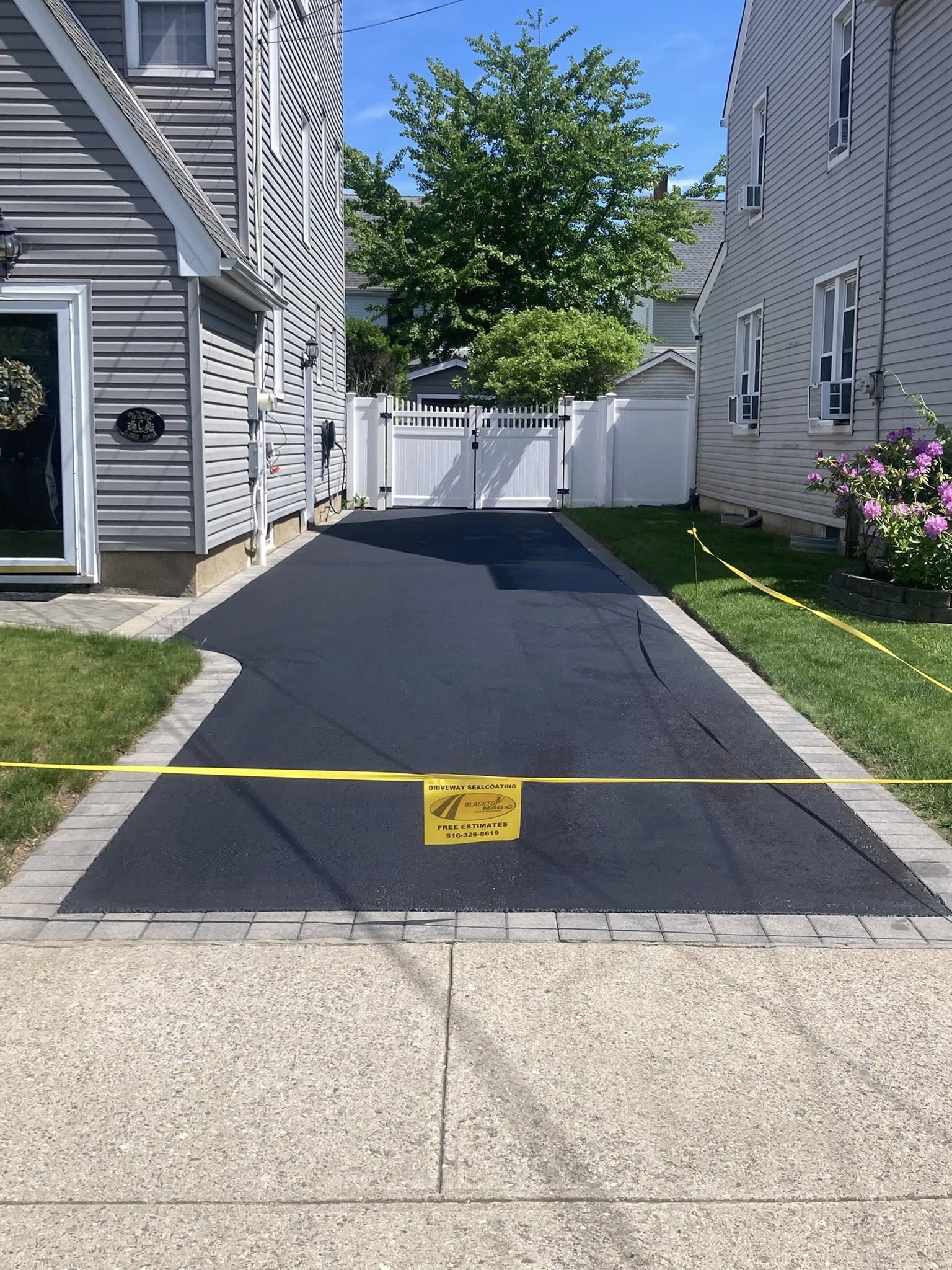 Blacktop Magic,Inc 1020 Oaks Dr, Franklin Square New York 11010