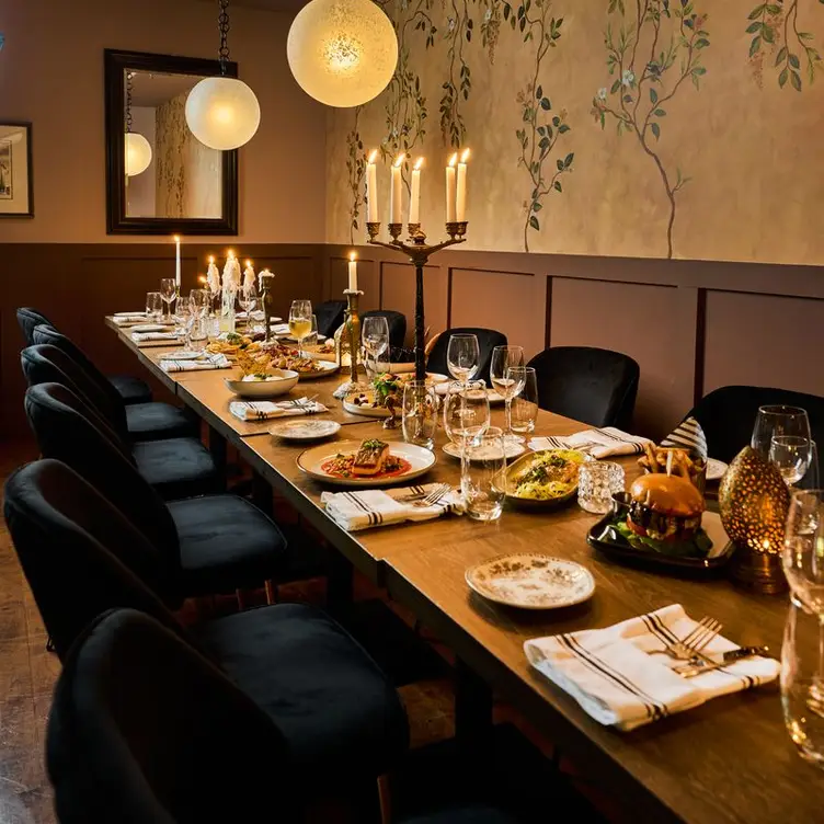 Photo credit: opentable