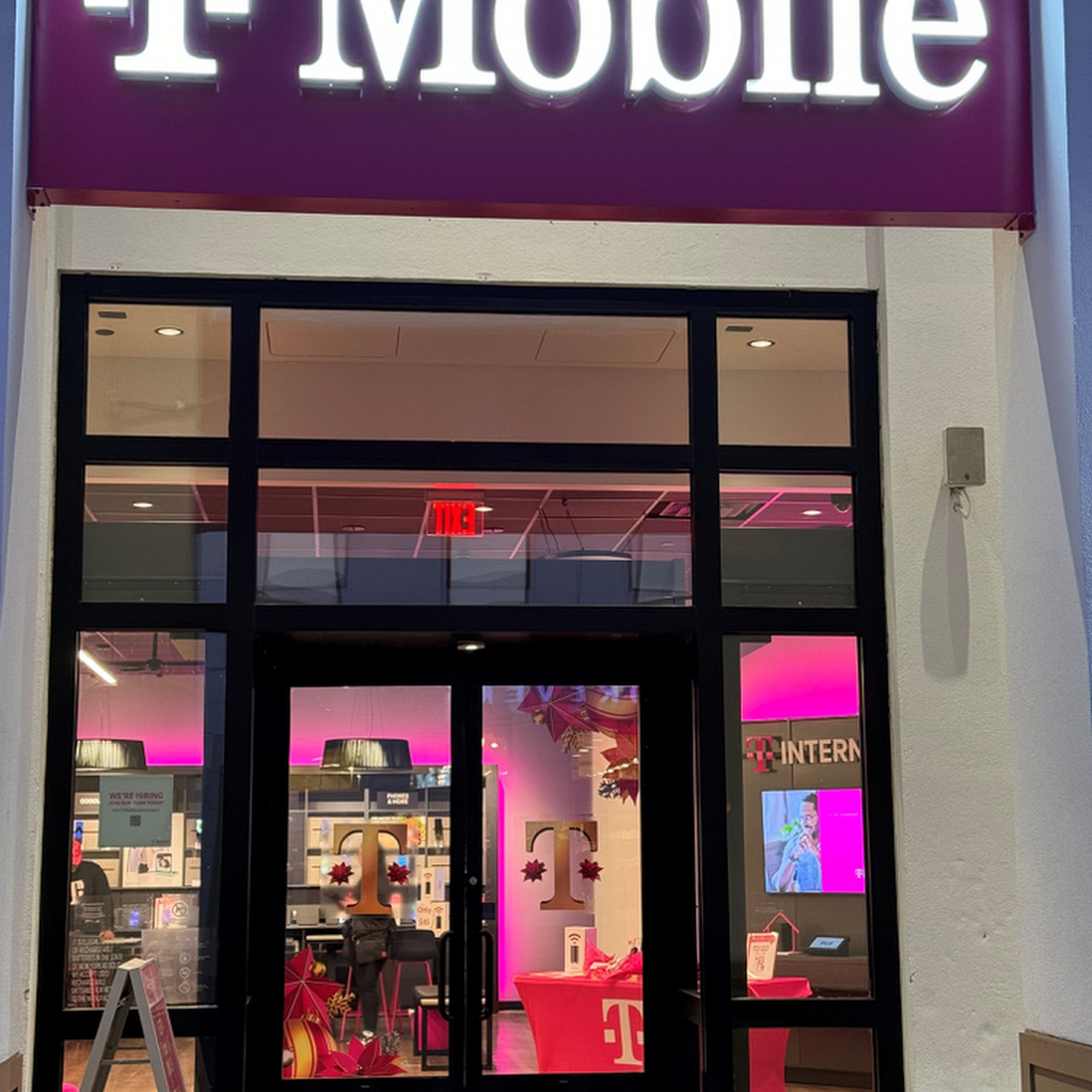 T-Mobile Glendale
