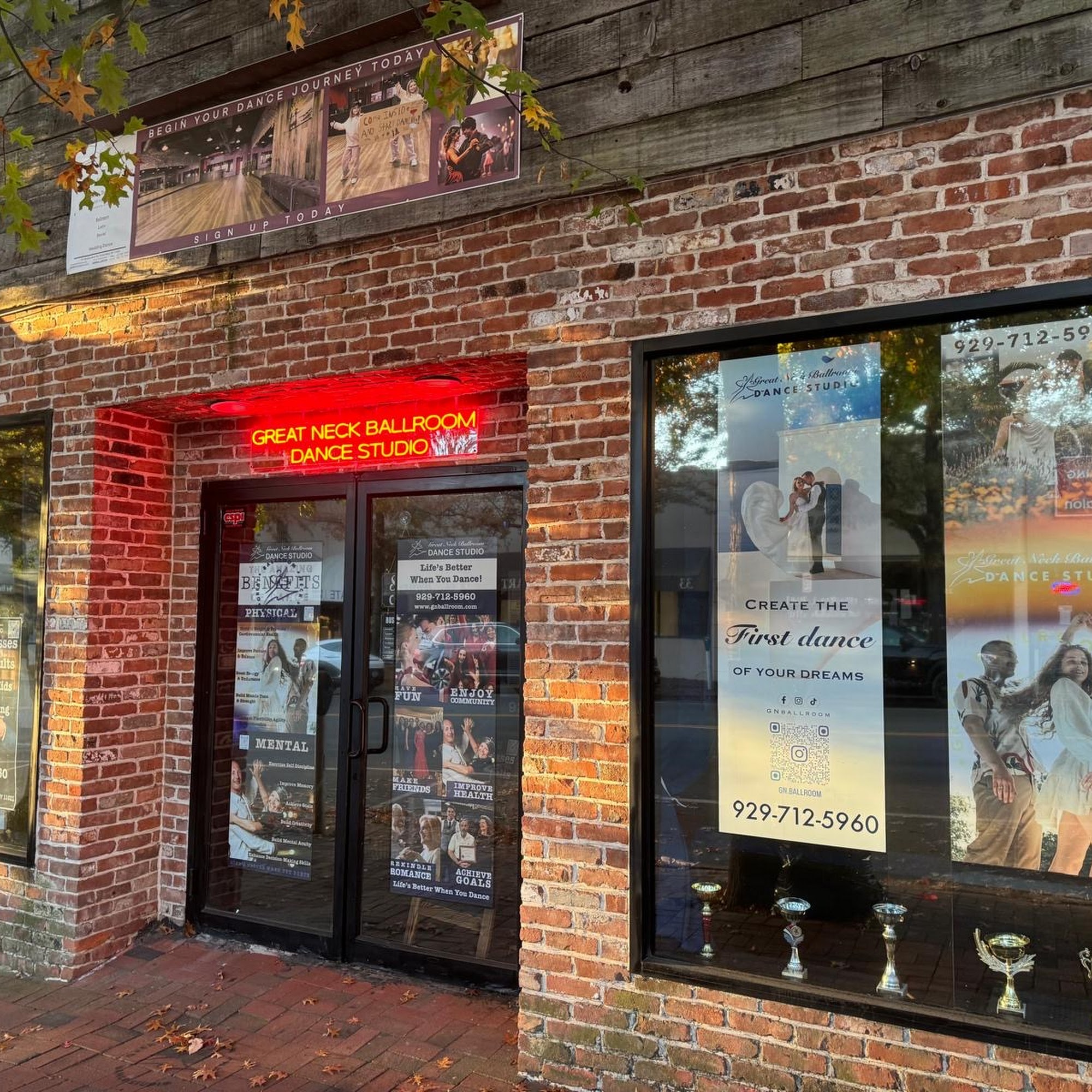 Great Neck Ballroom Dance Studio 34 Middle Neck Rd, Great Neck New York 11021