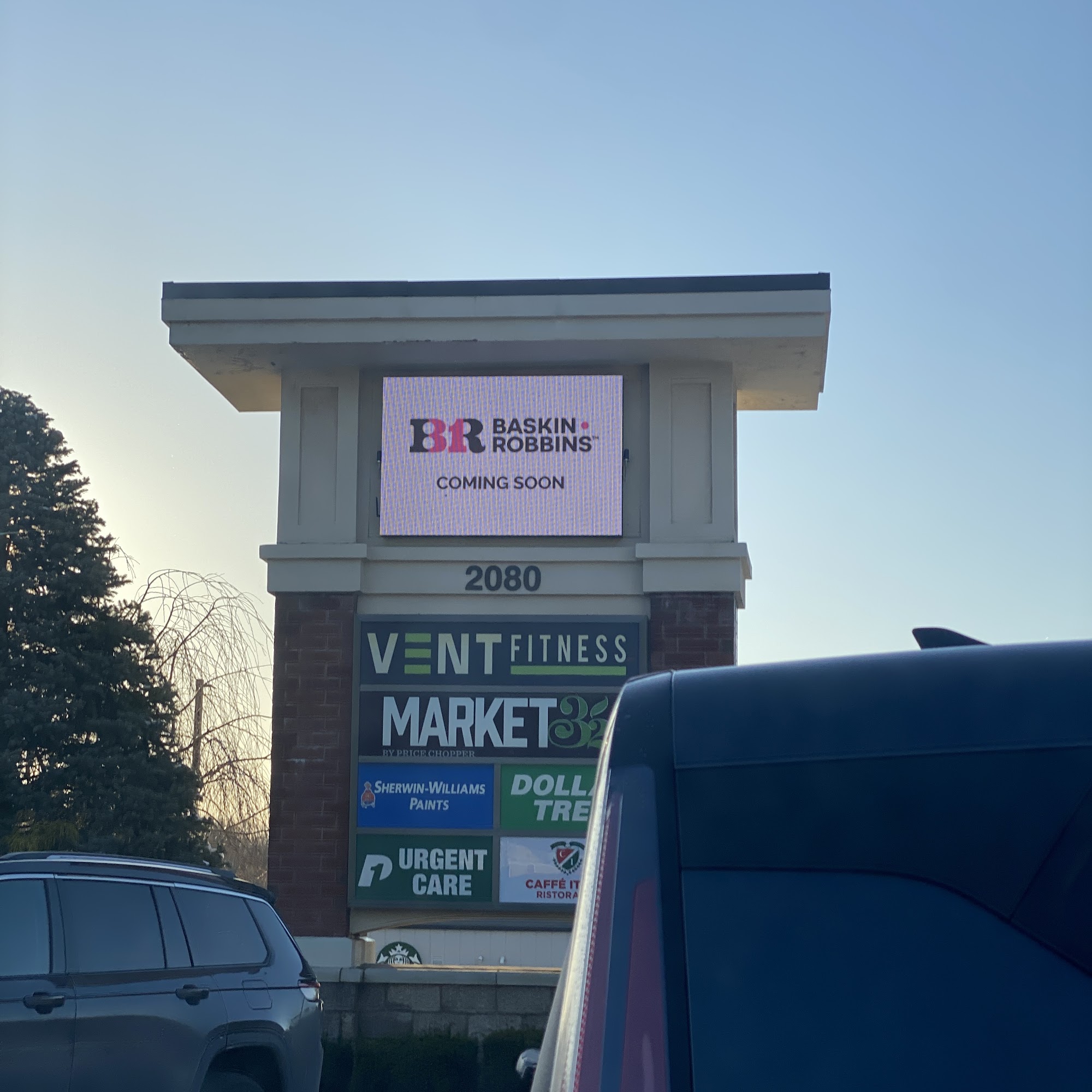 Baskin-Robbins 2080 Western Ave, Guilderland