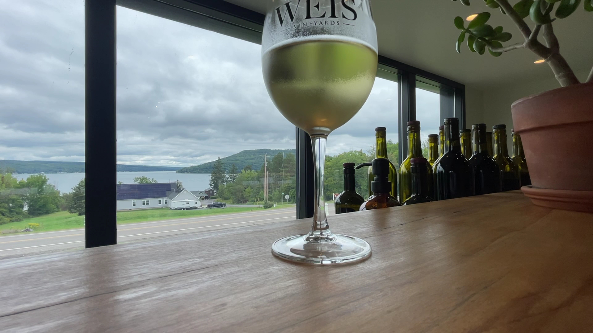 Weis Vineyards Menu