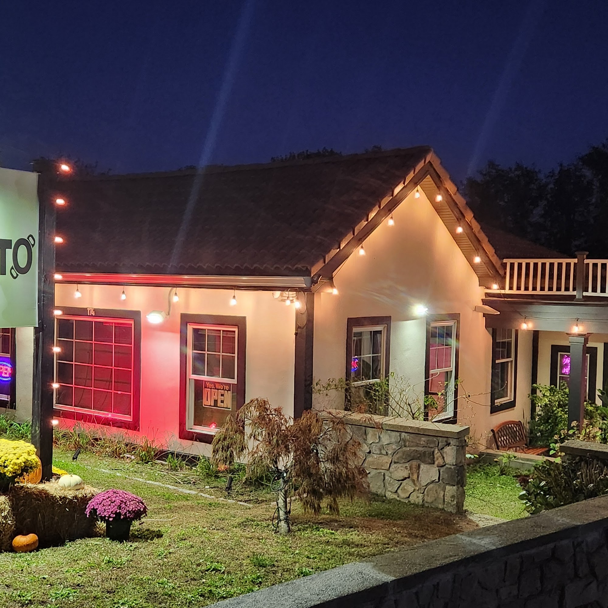 El Enkanto Restaurant