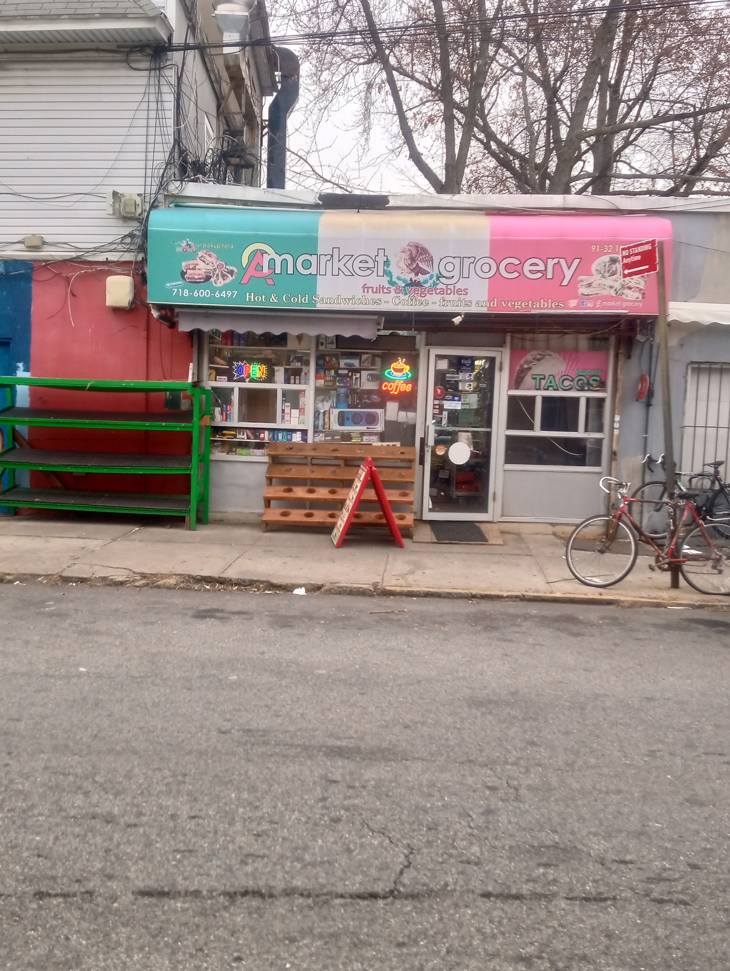 A-C Market Grocery and flowers and Sándwich and tacos food Mexica 91-32 197th St, Hollis