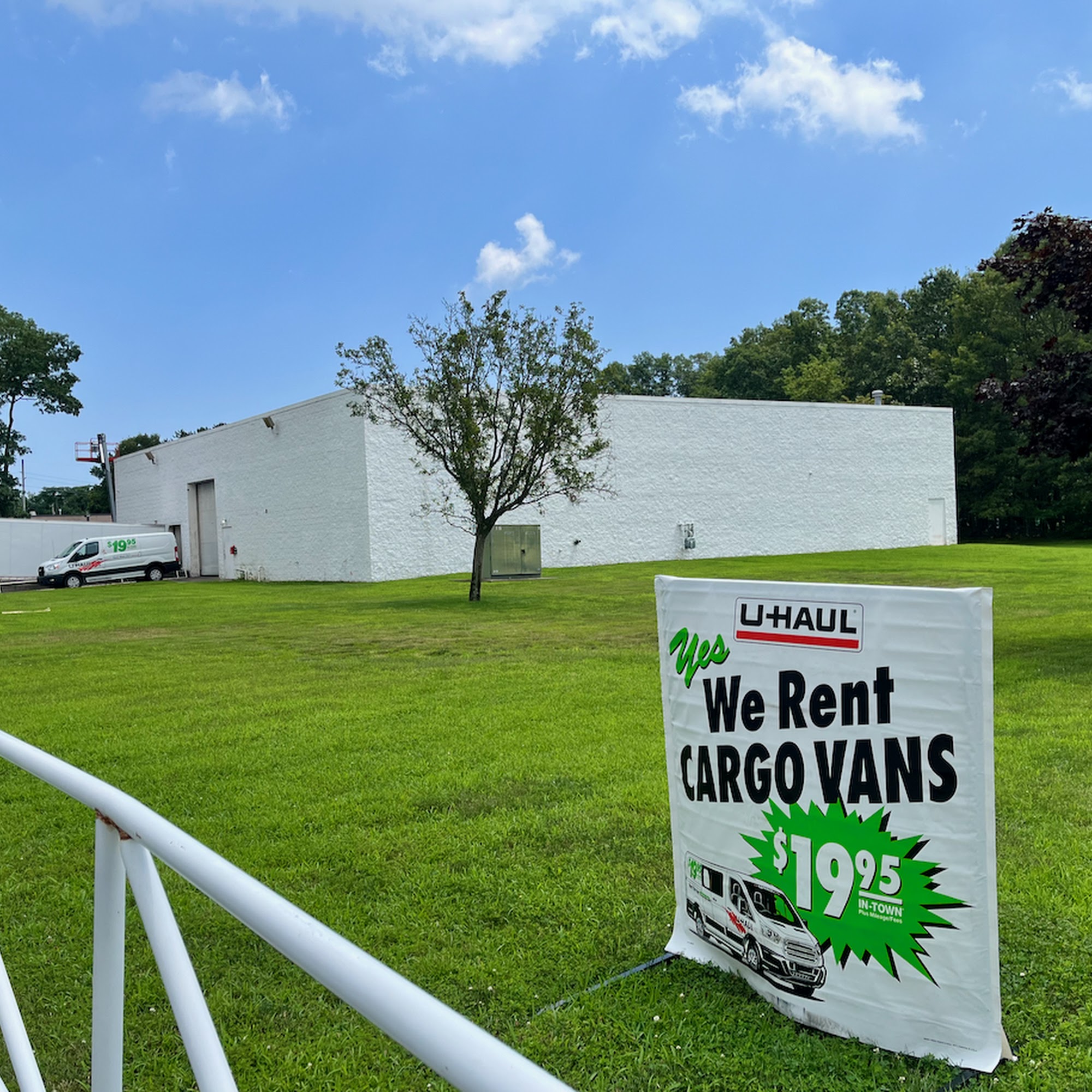 U-Haul Neighborhood Dealer Holtsville