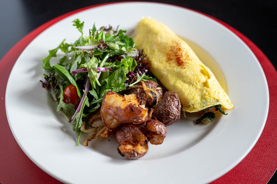 Red Dot Restaurant & Bar Hudson