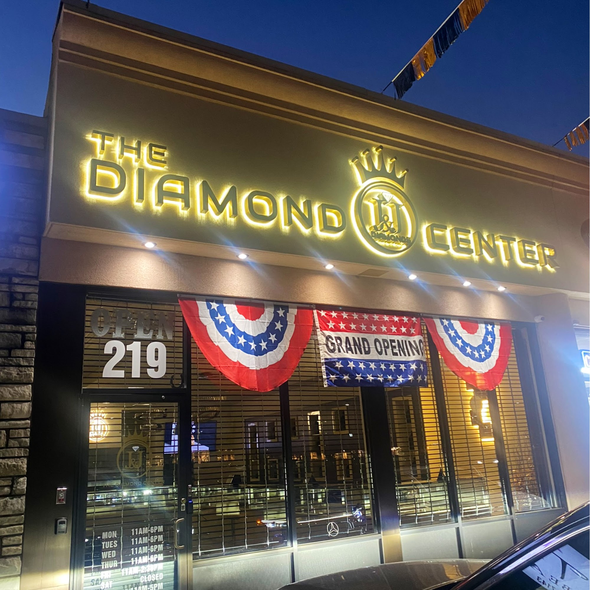 J&J Diamonds - The Diamond Center Huntington Station