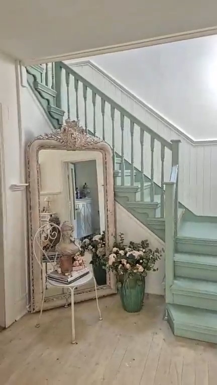 Lily Bloom Beauty Bar