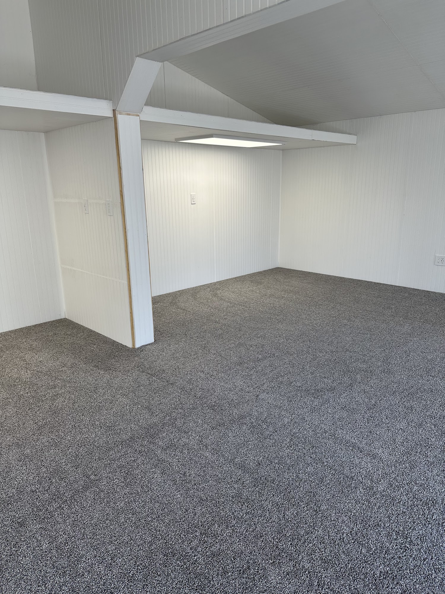 Warehouse Carpet & Flooring Outlets