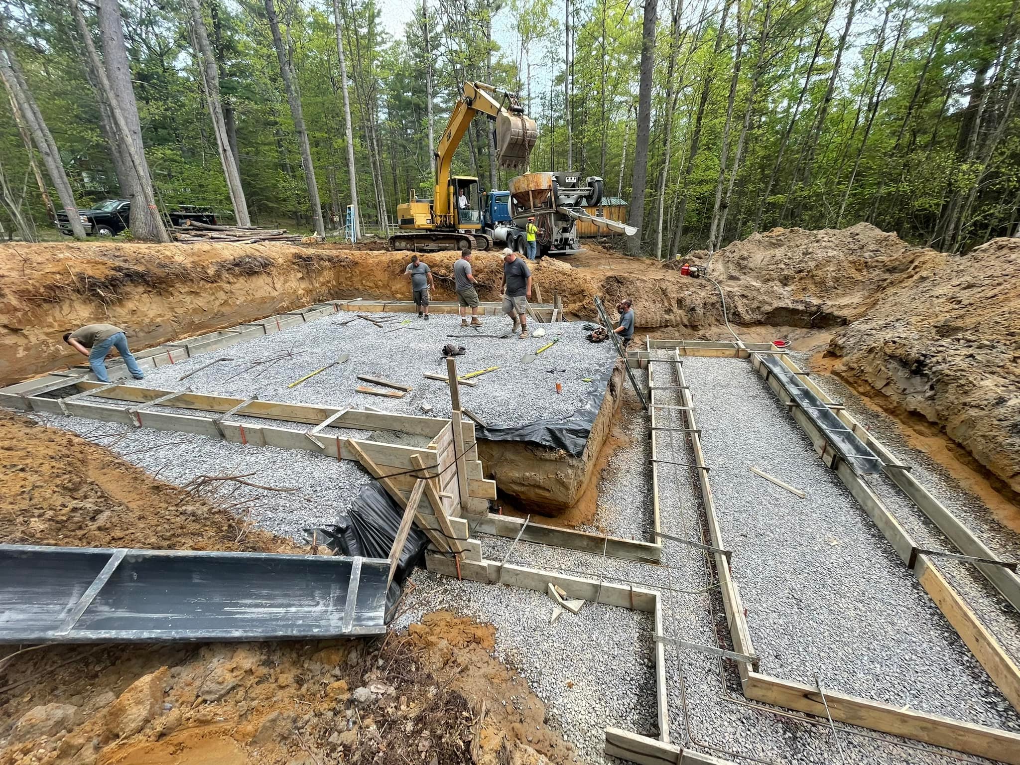 TAYLOR EXCAVATING LLC